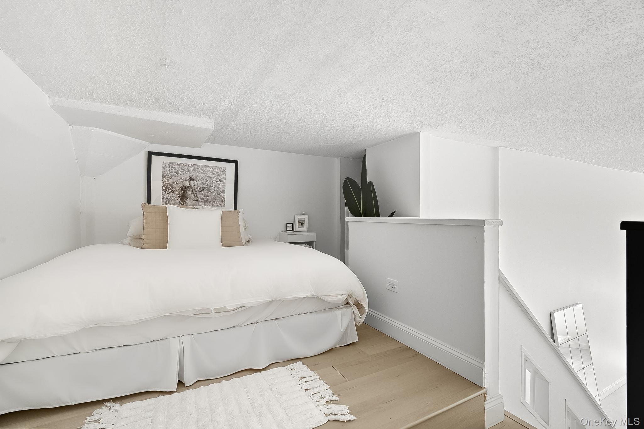 #13 photo, 1 Landmark Square, Port Chester , NY 10573