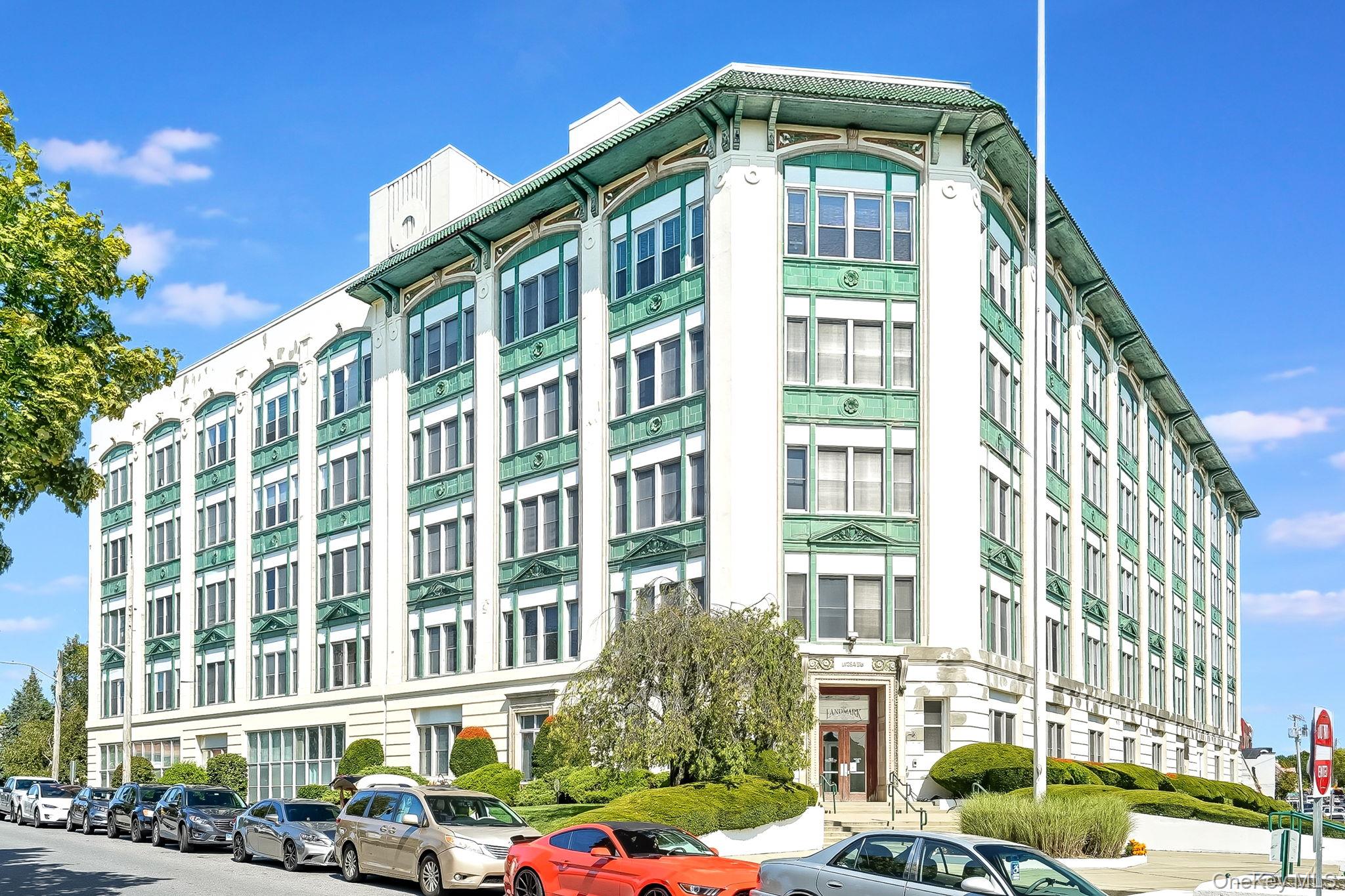 #20 photo, 1 Landmark Square, Port Chester , NY 10573