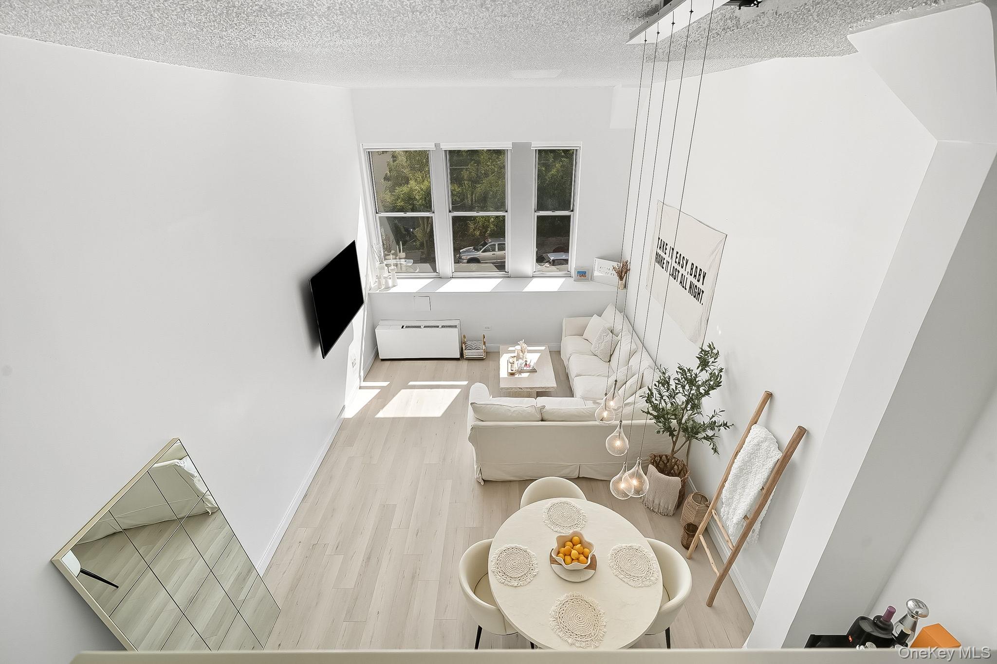 #7 photo, 1 Landmark Square, Port Chester , NY 10573