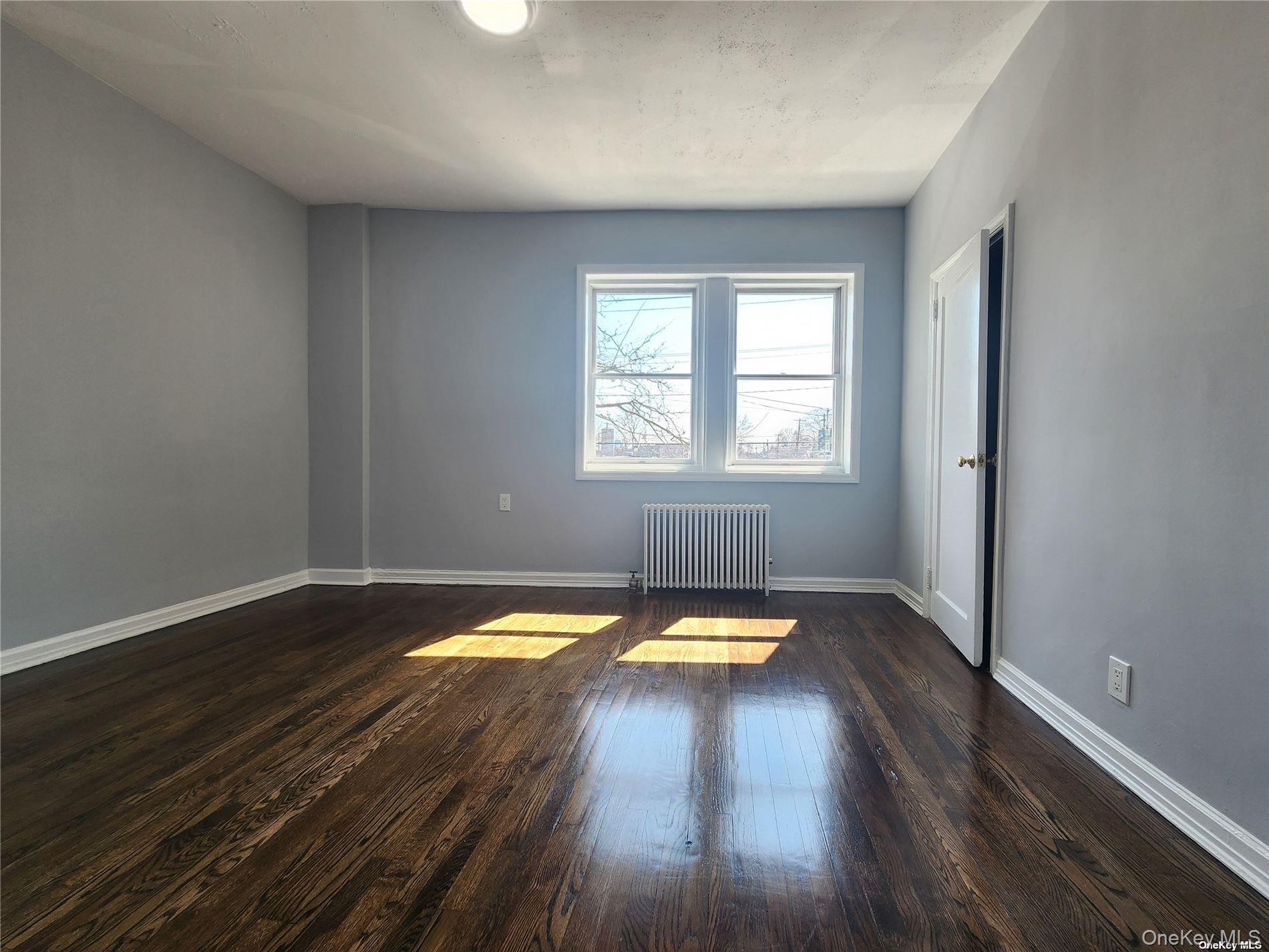 #11 photo, 36 Hillside Avenue, Williston Park , NY 11596