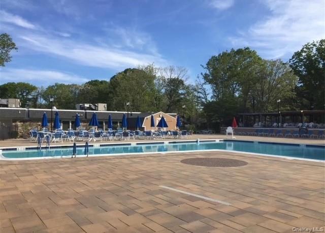 #19 photo, 261 Unit D Newcastle Court, サフォーク郡 Ridge , NY 11961