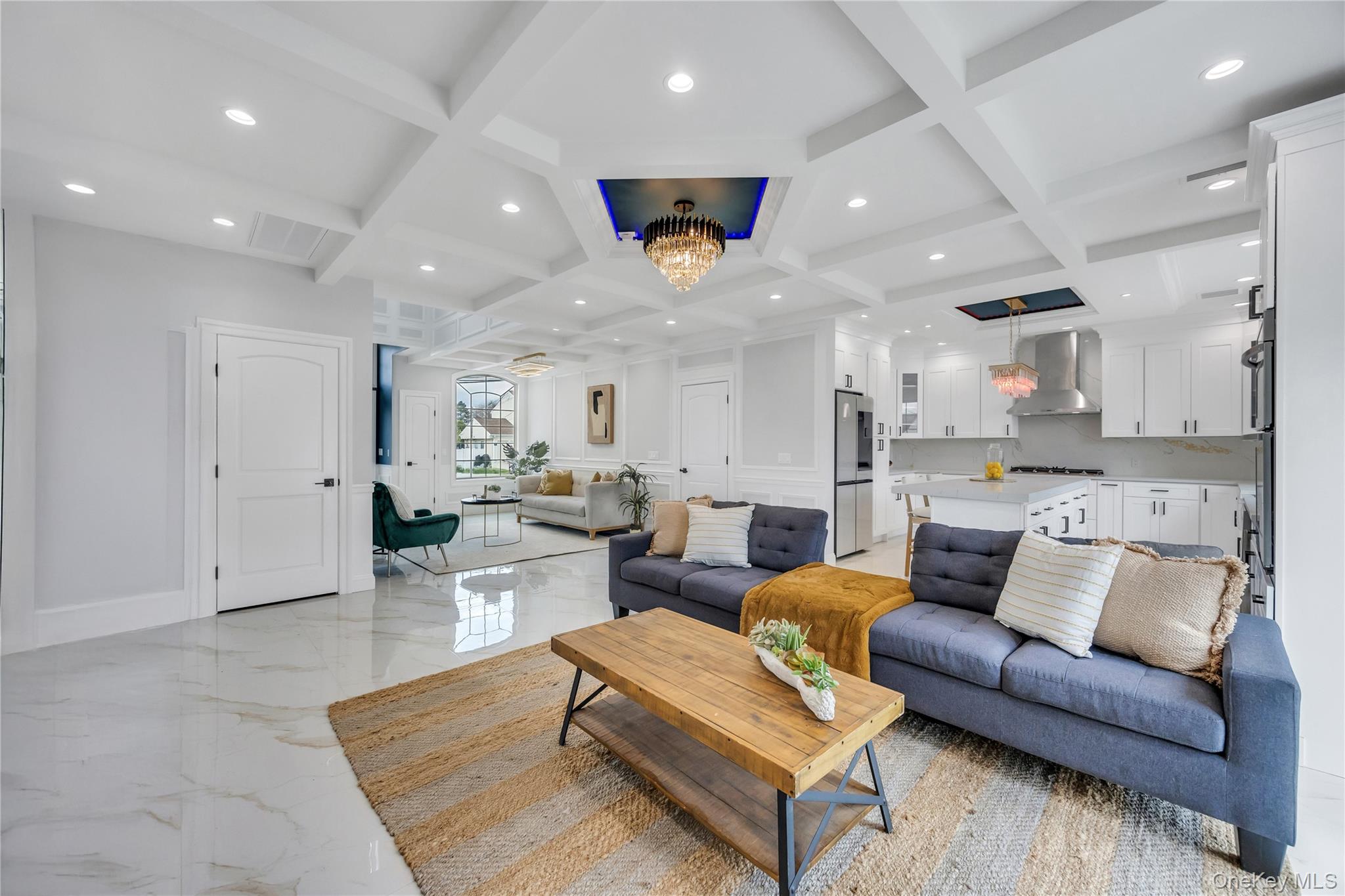 #5 photo, 157 4th Street, ナッソー郡 Hicksville , NY 11801