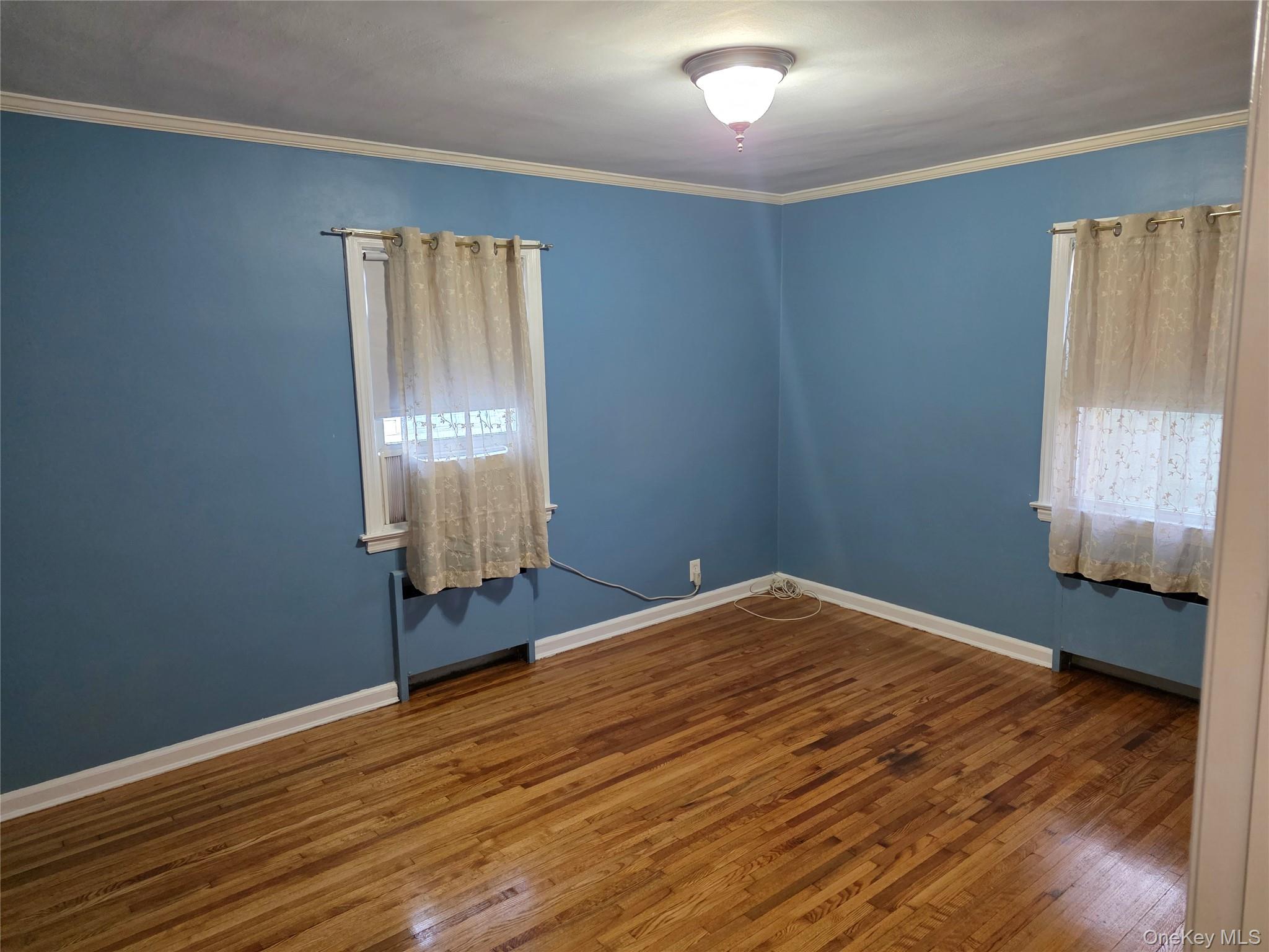 #11 photo, 220 Raff Avenue, ナッソー郡 Mineola , NY 11501