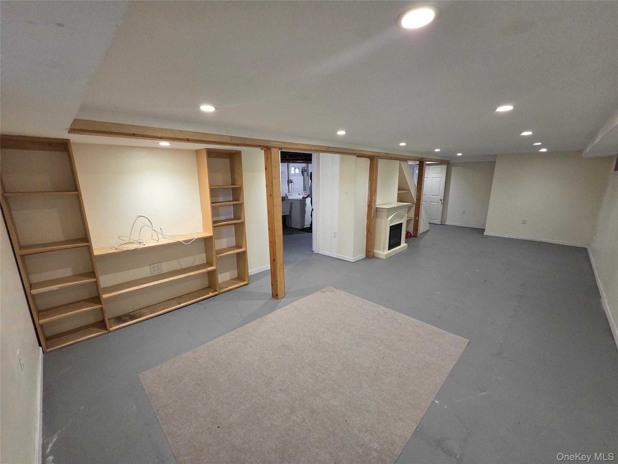 #20 photo, 220 Raff Avenue, ナッソー郡 Mineola , NY 11501