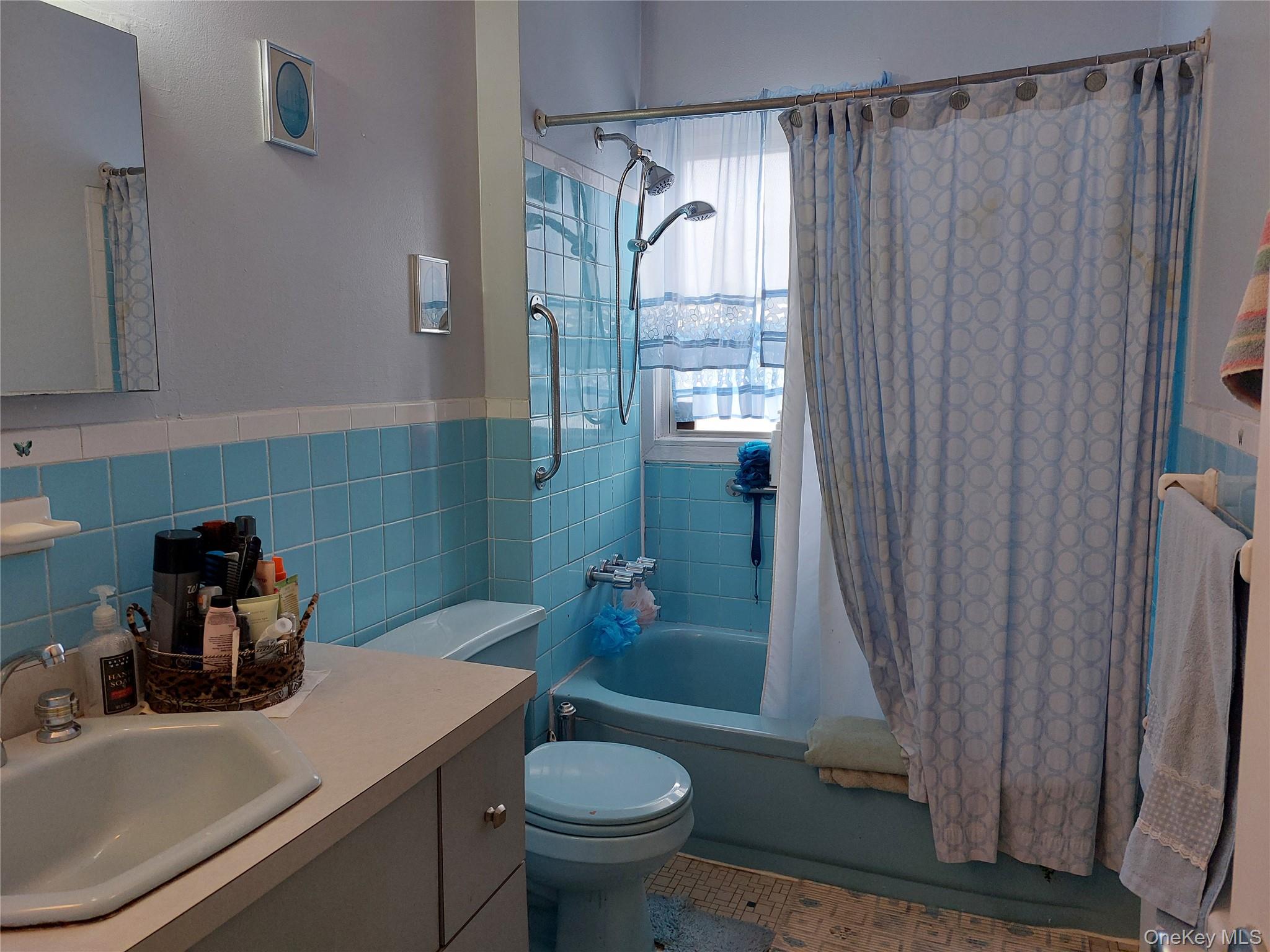 #10 photo, 108-19 48 Avenue, クイーンズ区 Corona , NY 11368