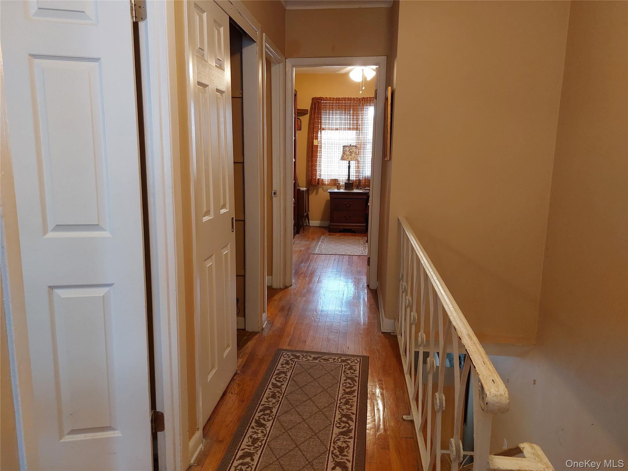 #14 photo, 108-19 48 Avenue, クイーンズ区 Corona , NY 11368