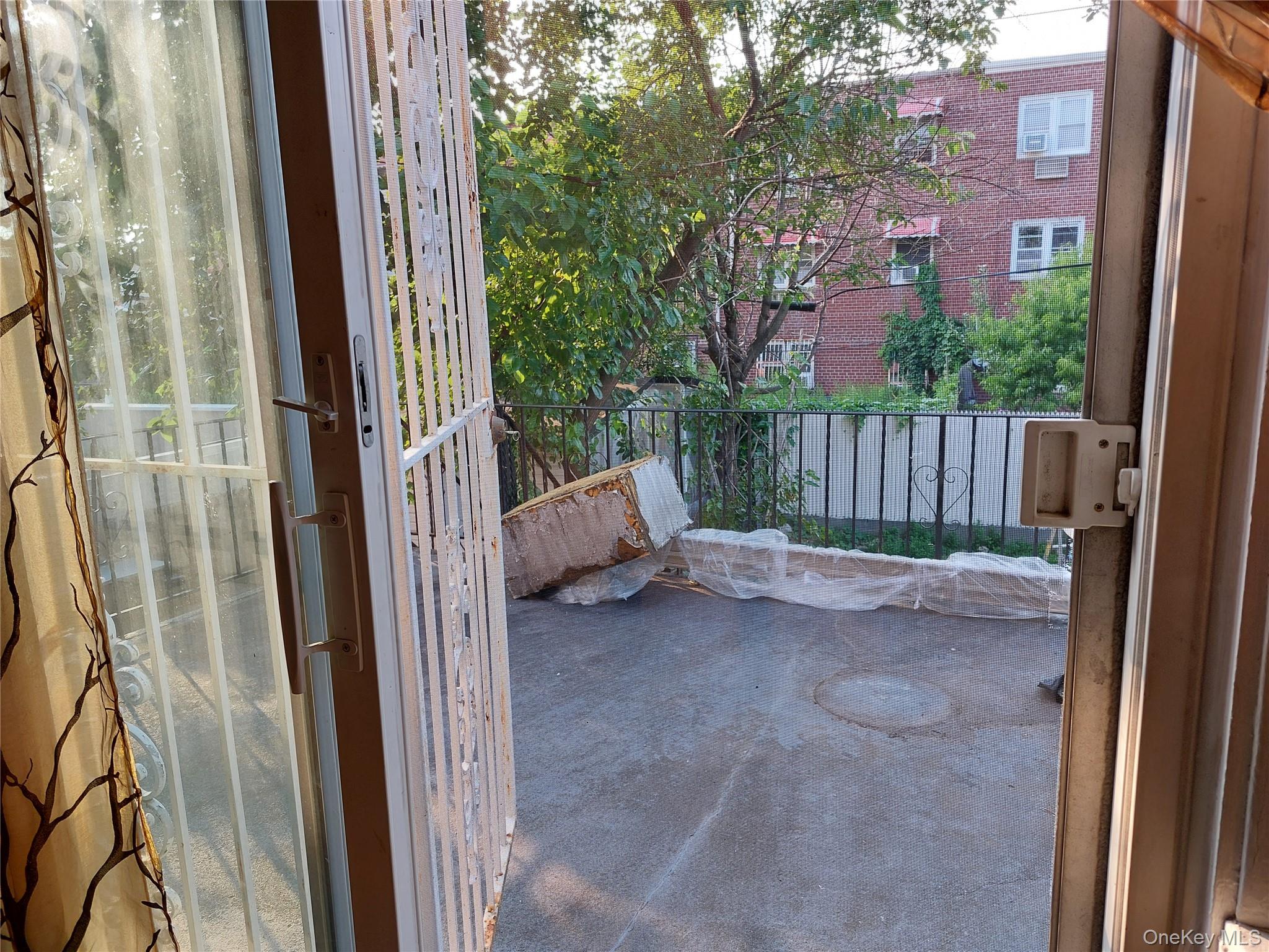 #4 photo, 108-19 48 Avenue, クイーンズ区 Corona , NY 11368