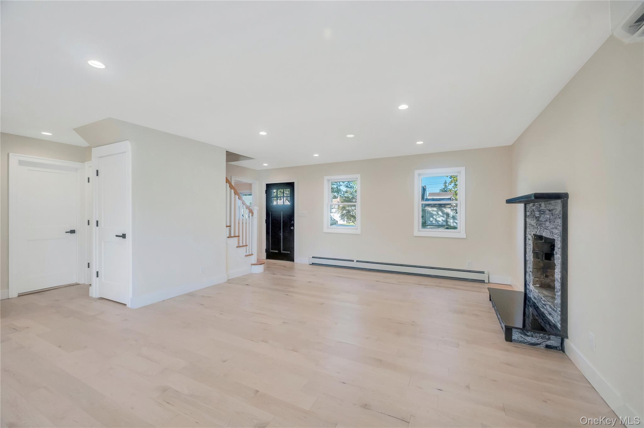 #10 photo, 732 Woodside Drive, ナッソー郡 Wantagh , NY 11793