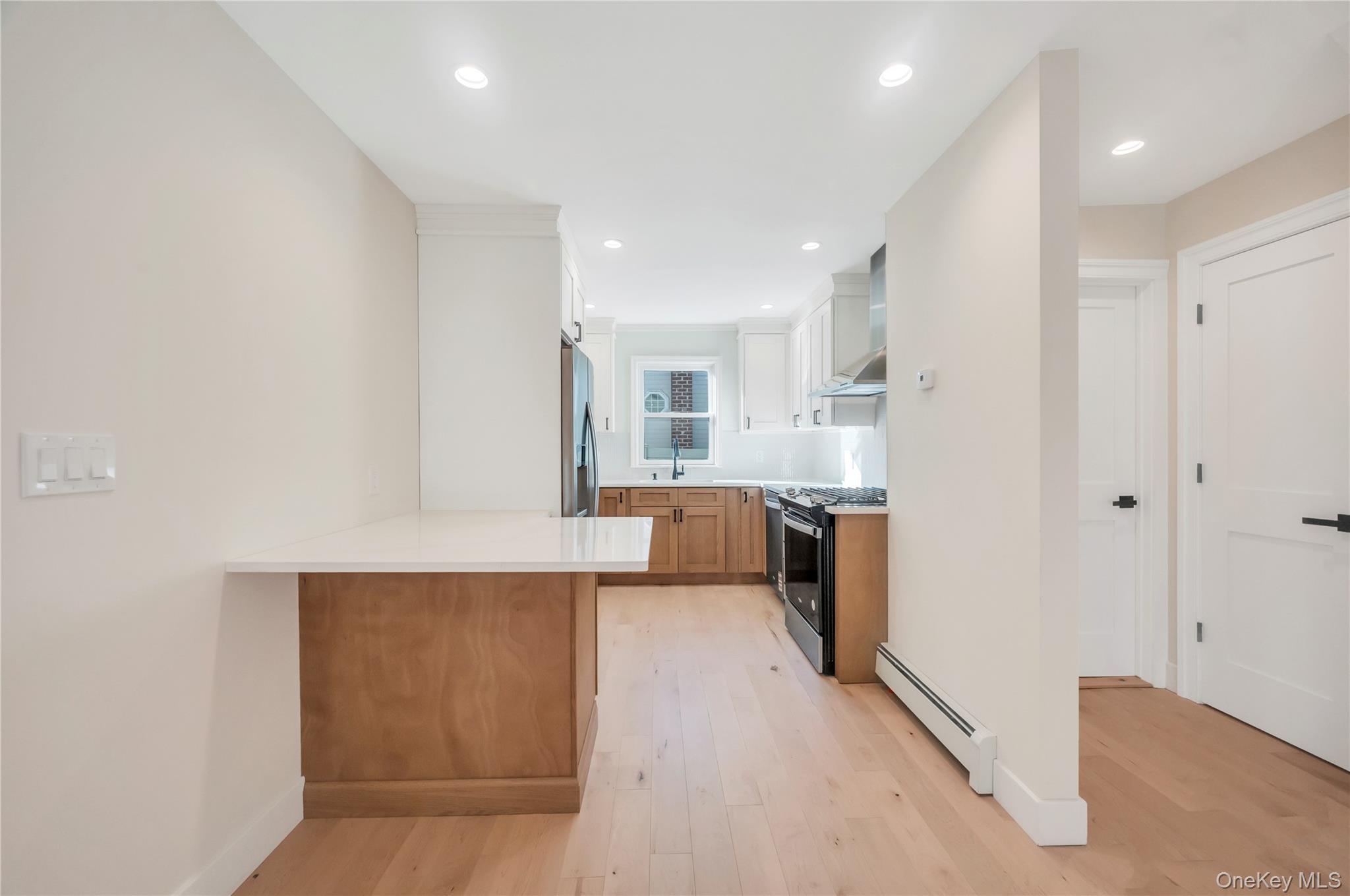 #15 photo, 732 Woodside Drive, ナッソー郡 Wantagh , NY 11793