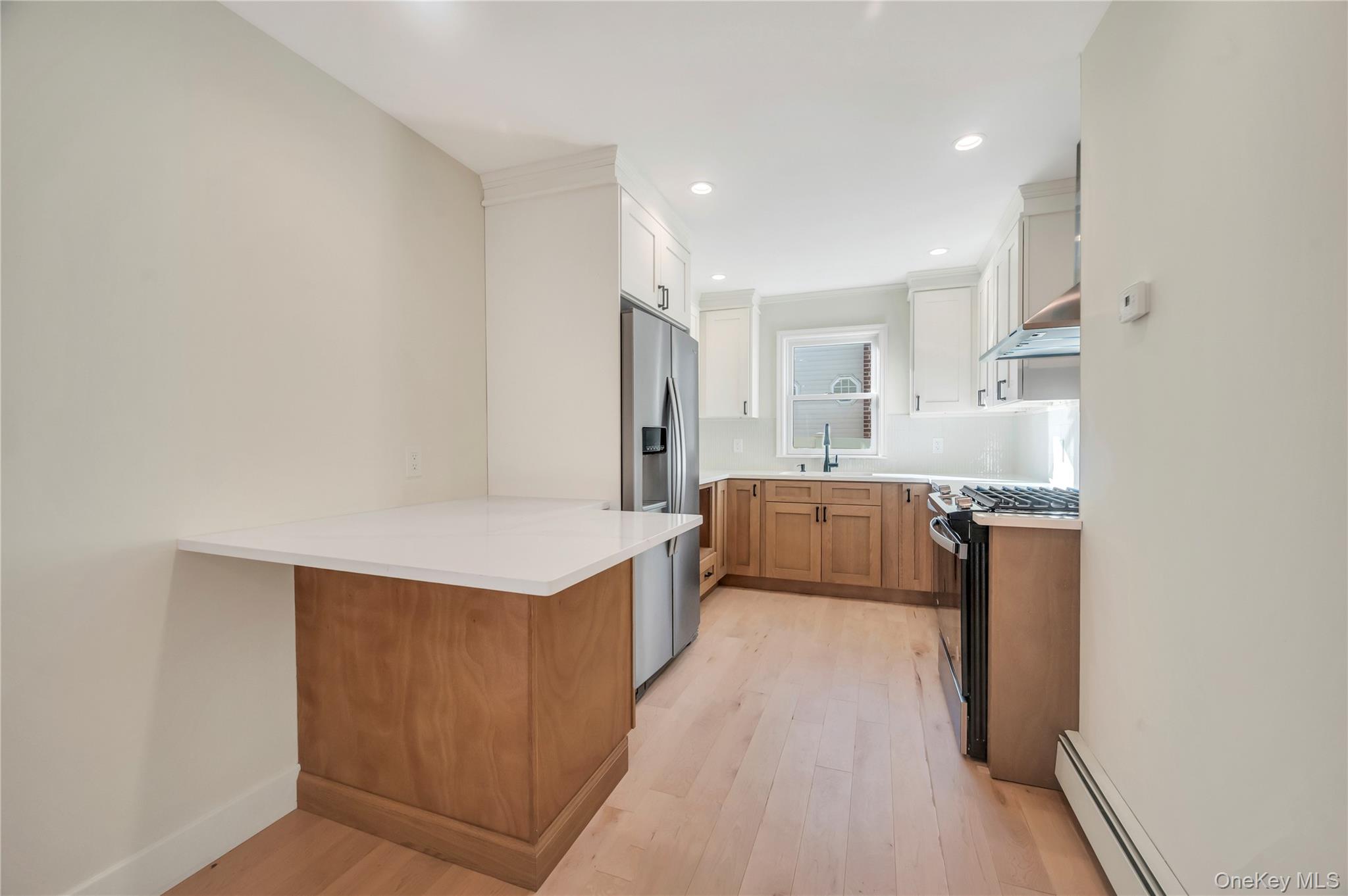 #16 photo, 732 Woodside Drive, ナッソー郡 Wantagh , NY 11793