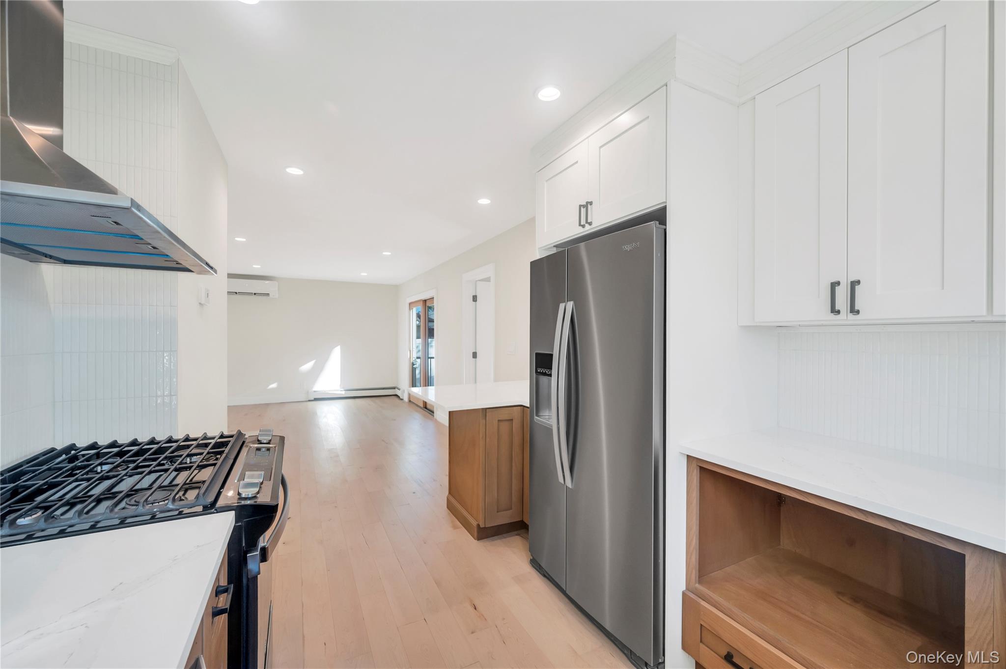 #17 photo, 732 Woodside Drive, ナッソー郡 Wantagh , NY 11793