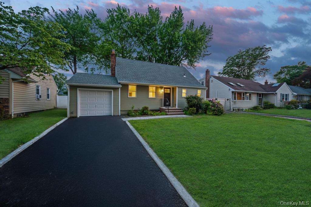 #3 photo, 732 Woodside Drive, ナッソー郡 Wantagh , NY 11793