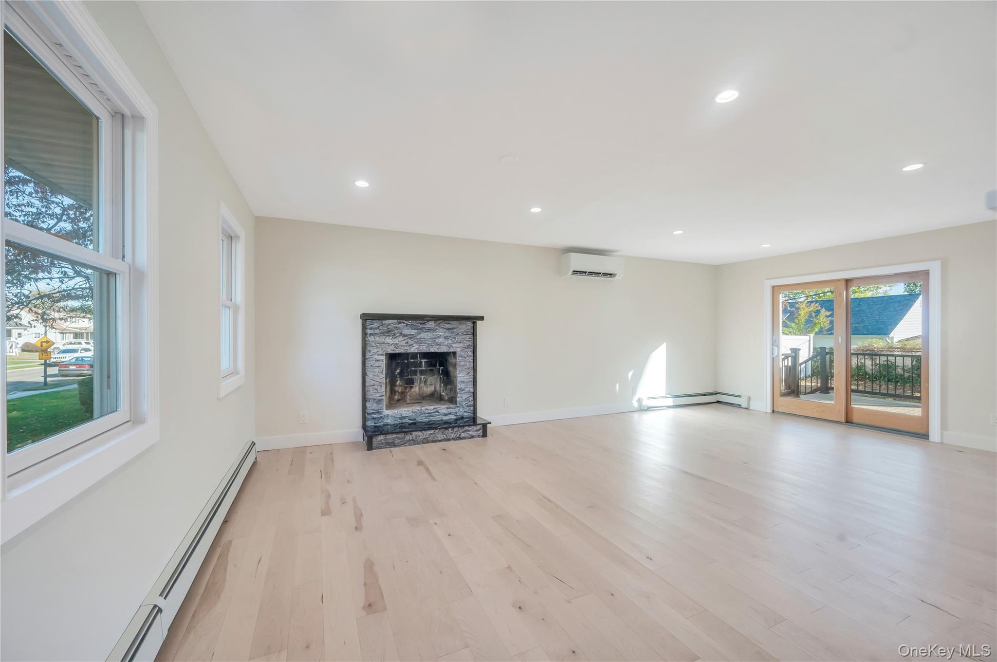 #8 photo, 732 Woodside Drive, ナッソー郡 Wantagh , NY 11793