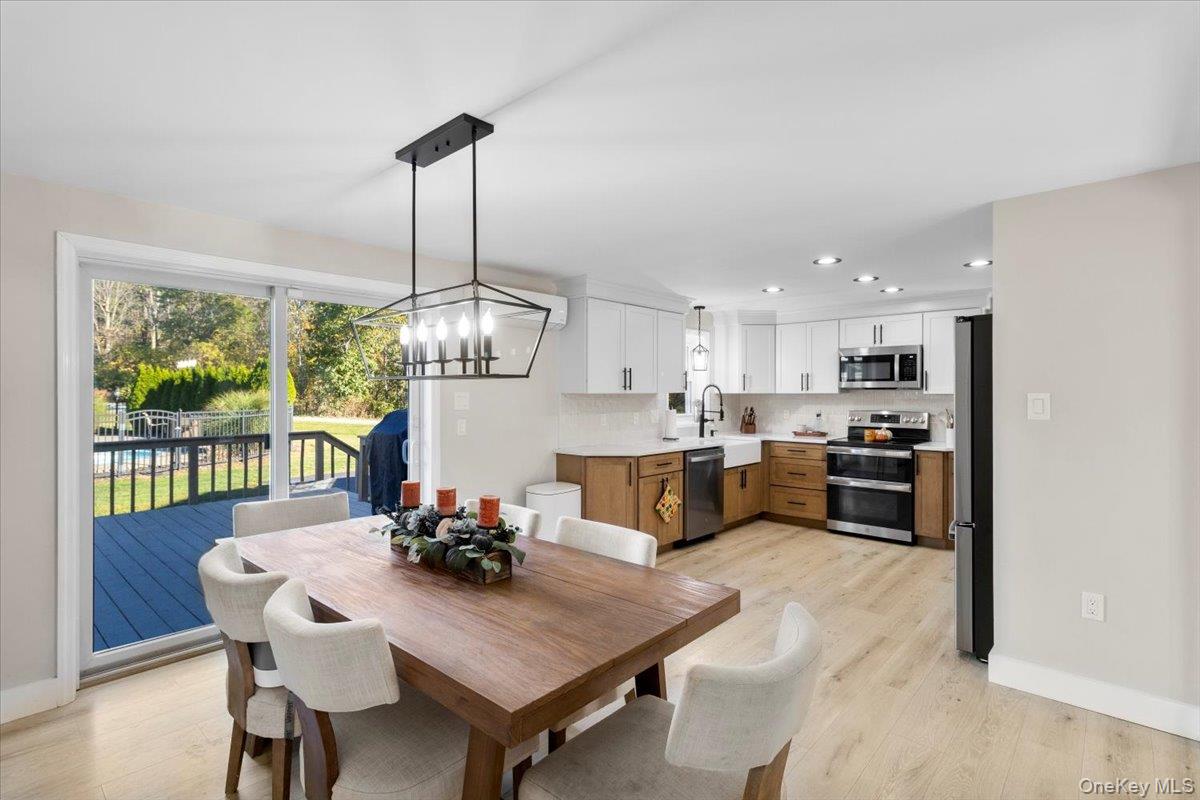 #14 photo, 11 Mountain View Way, Call Listing Agent , NY 12090