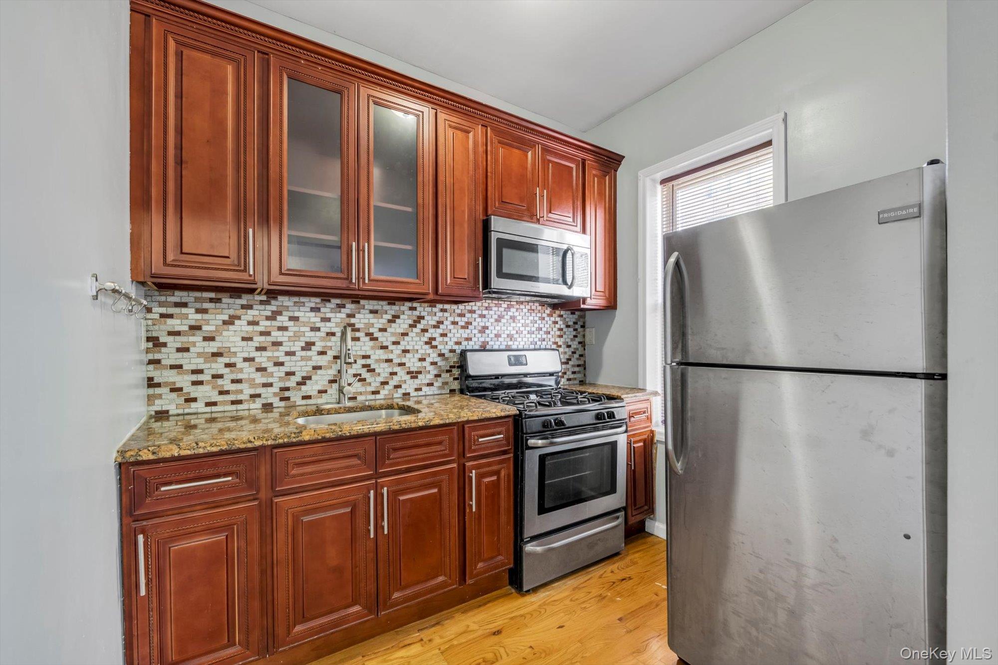 #12 photo, 197 Nichols Avenue, ブルックリン区 Brooklyn , NY 11208