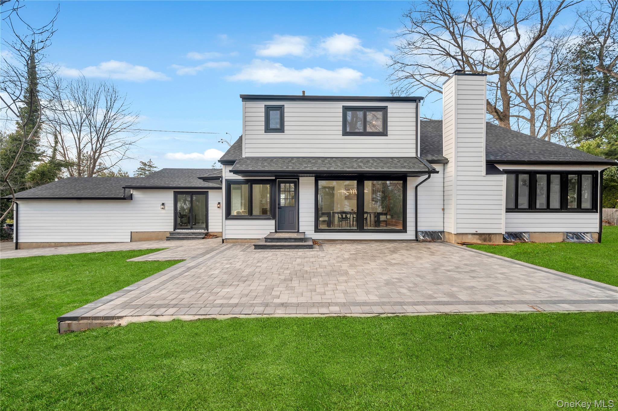 #3 photo, 14 Lakeville Drive, ナッソー郡 East Hills , NY 11576