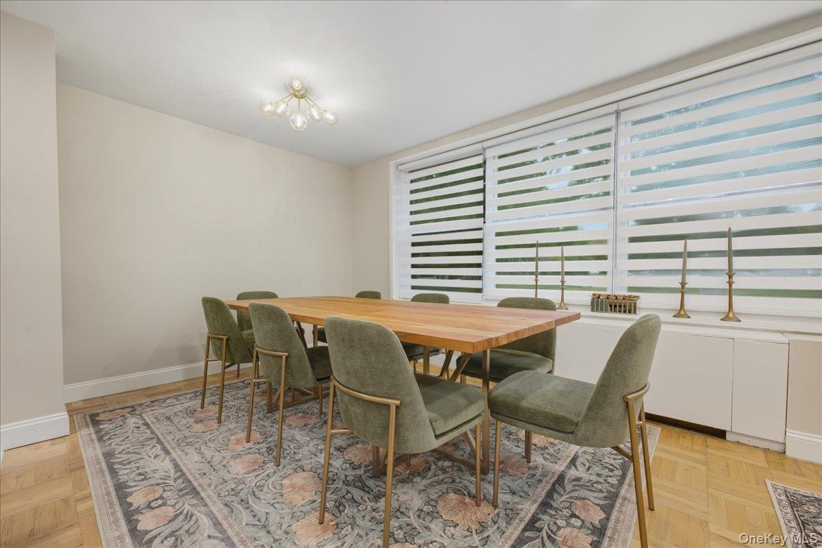 #11 photo, 21140 18th Avenue, クイーンズ区 Bayside , NY 11360