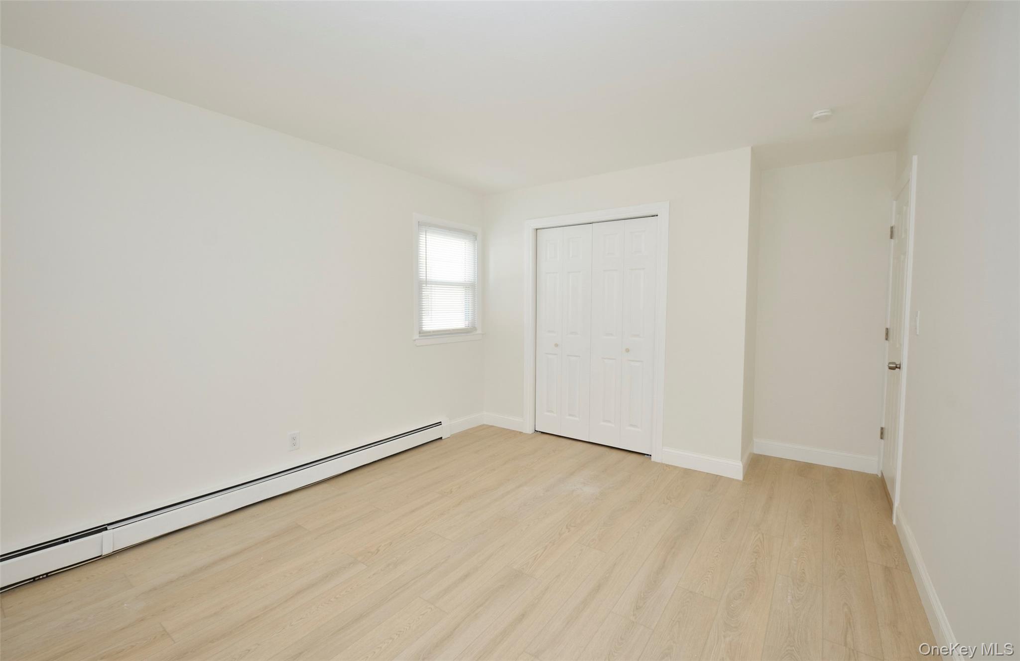 #19 photo, 9 Court Street, ナッソー郡 Elmont , NY 11003