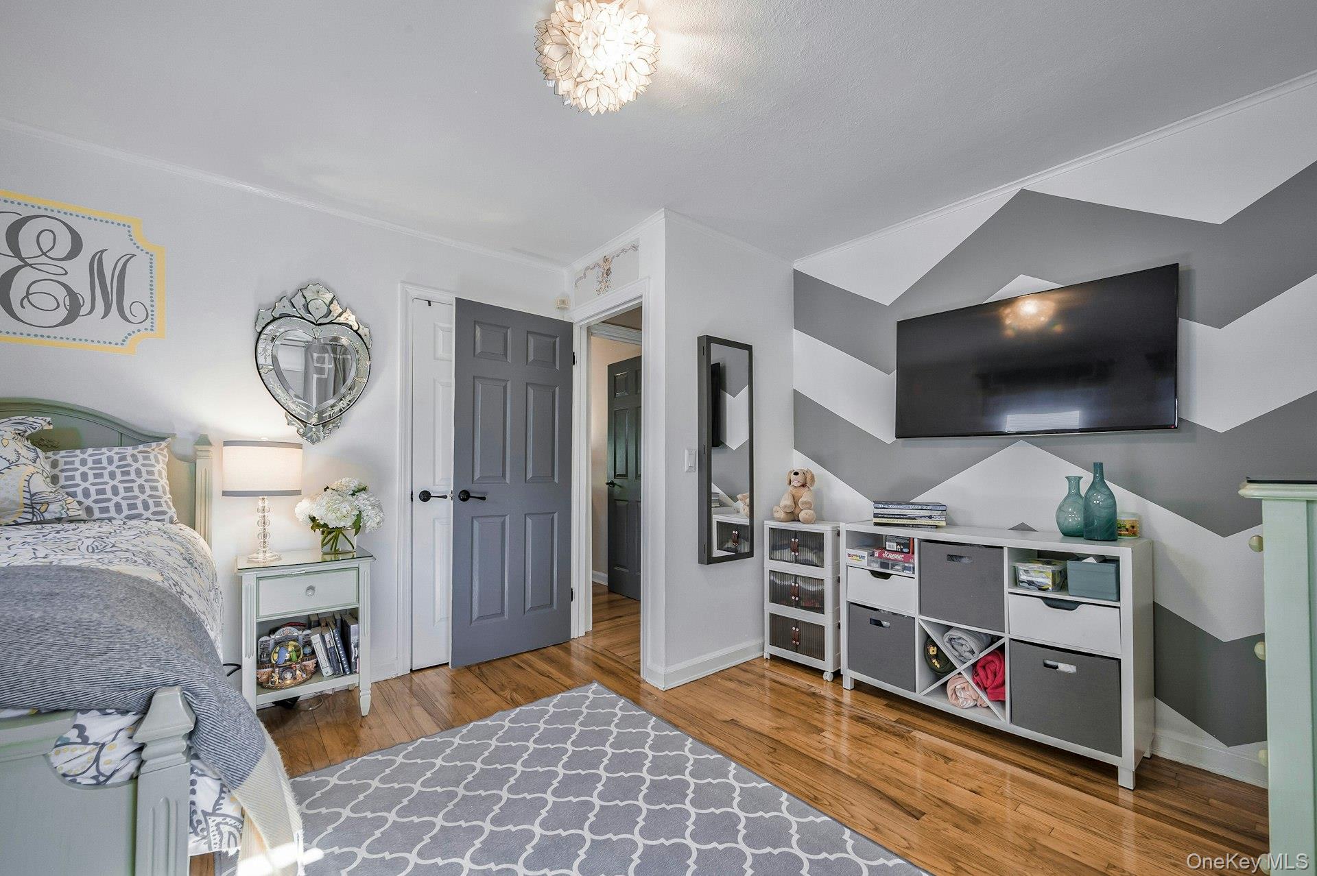 #14 photo, 2 Overlook Drive, Huntington , NY 11743