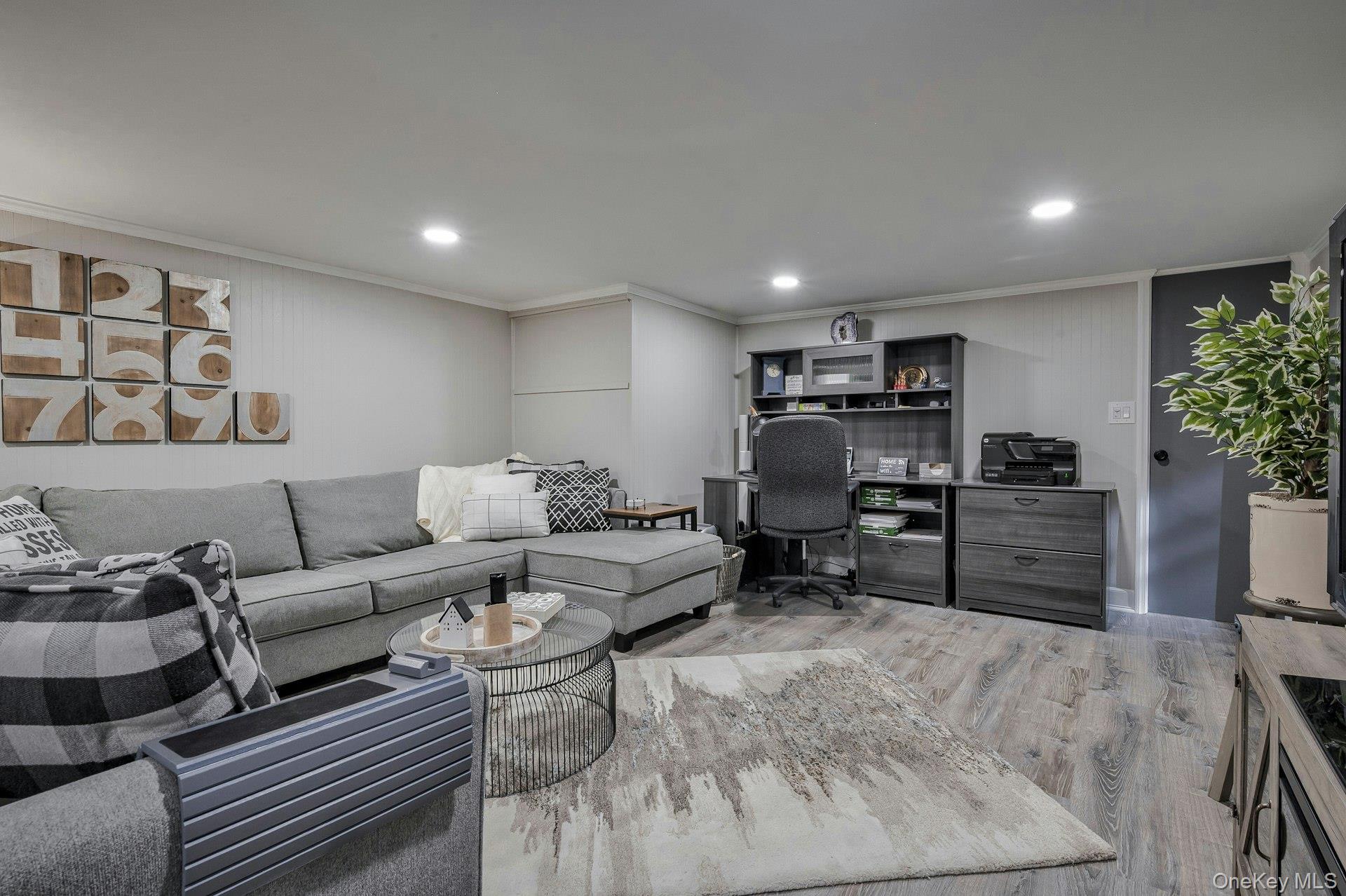 #17 photo, 2 Overlook Drive, Huntington , NY 11743