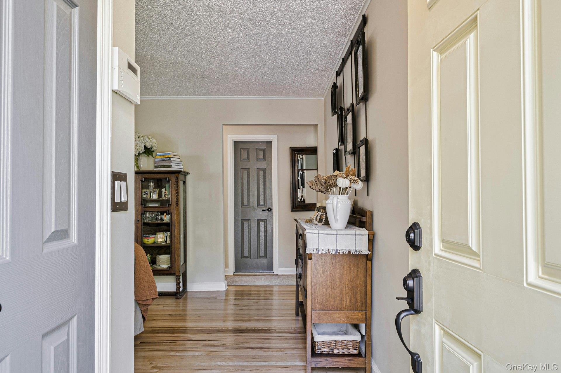 #4 photo, 2 Overlook Drive, Huntington , NY 11743