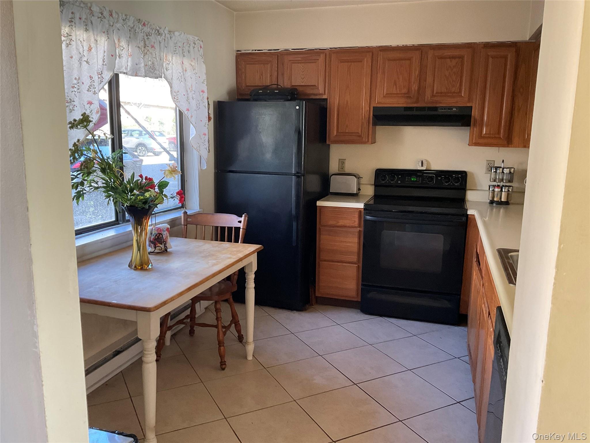 #5 photo, 706 S Chelsea Cove, Hopewell Junction , NY 12533