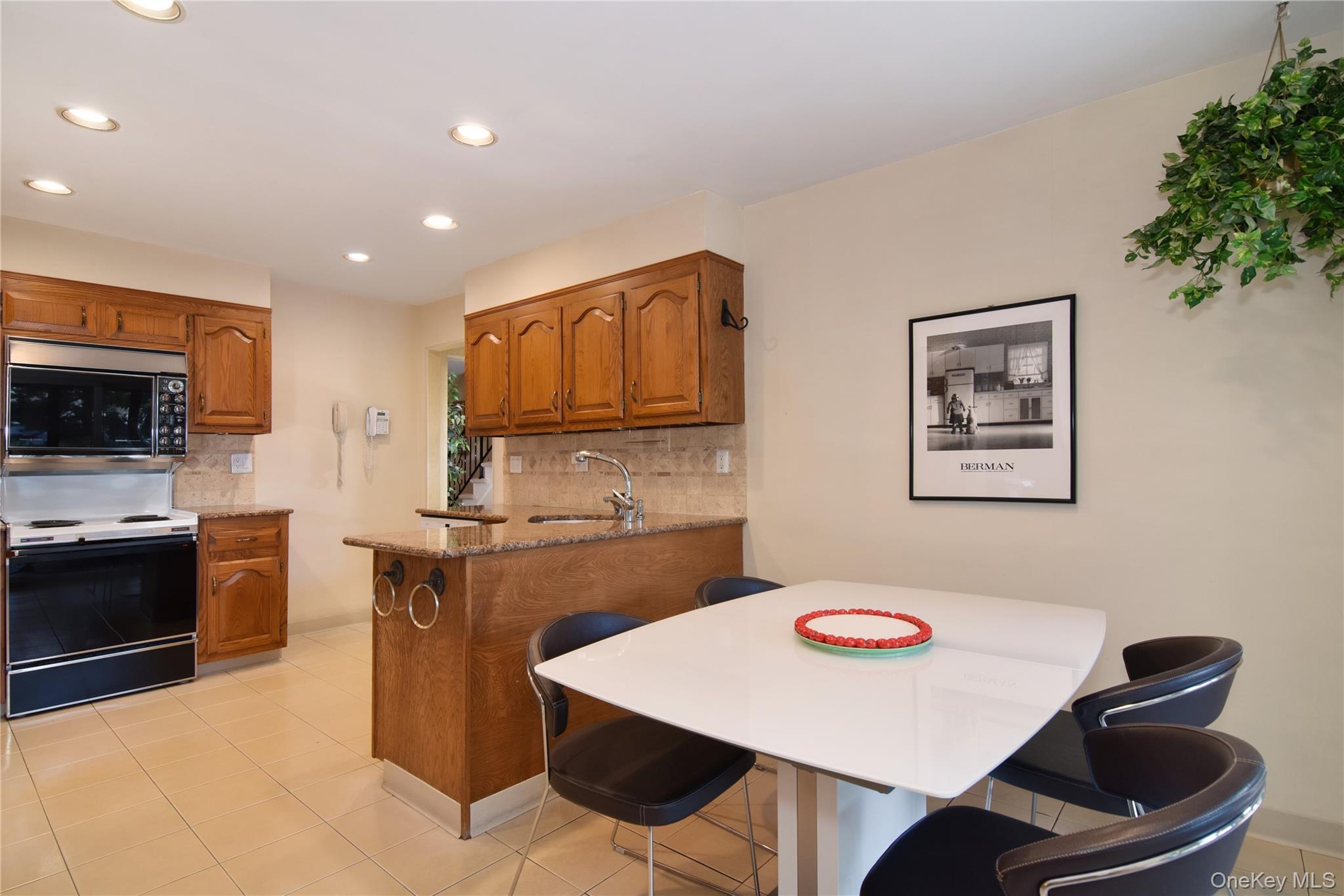 #11 photo, 15 Old Forge Lane, Tarrytown , NY 10591