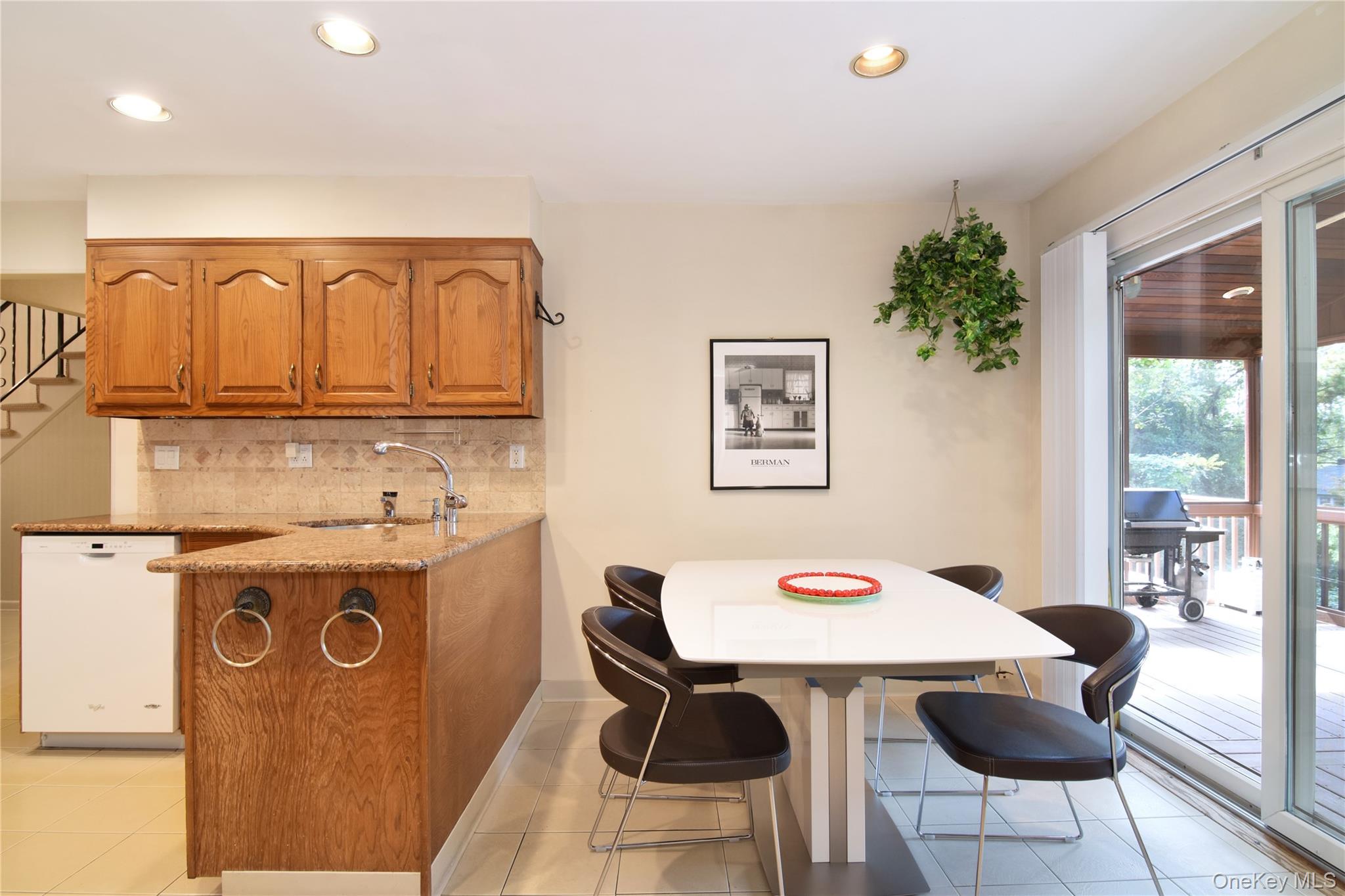 #12 photo, 15 Old Forge Lane, Tarrytown , NY 10591