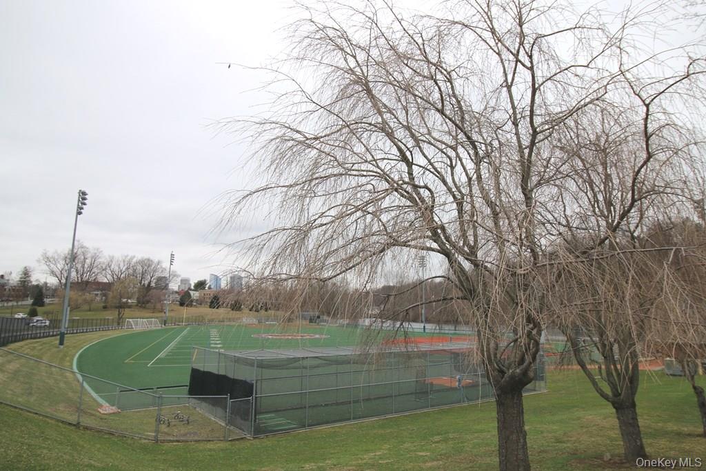 #7 photo, 65 Buckout Road, West Harrison , NY 10604