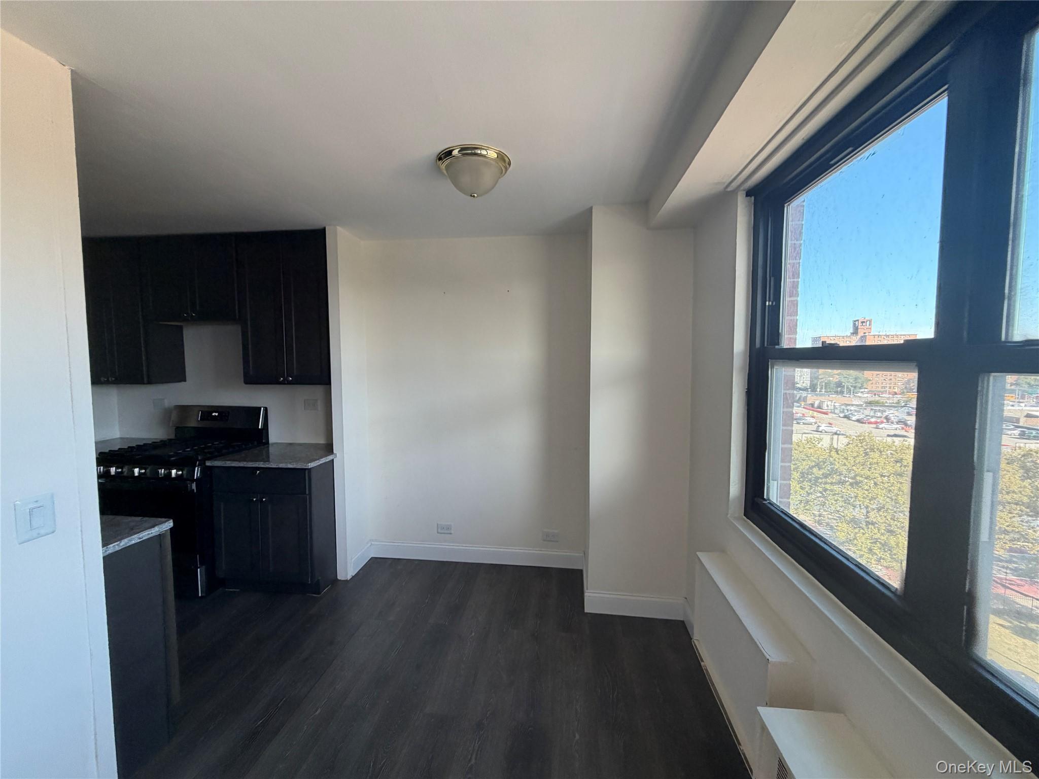 #7 photo, 880 Boynton Avenue, ブロンクス区 Bronx , NY 10473