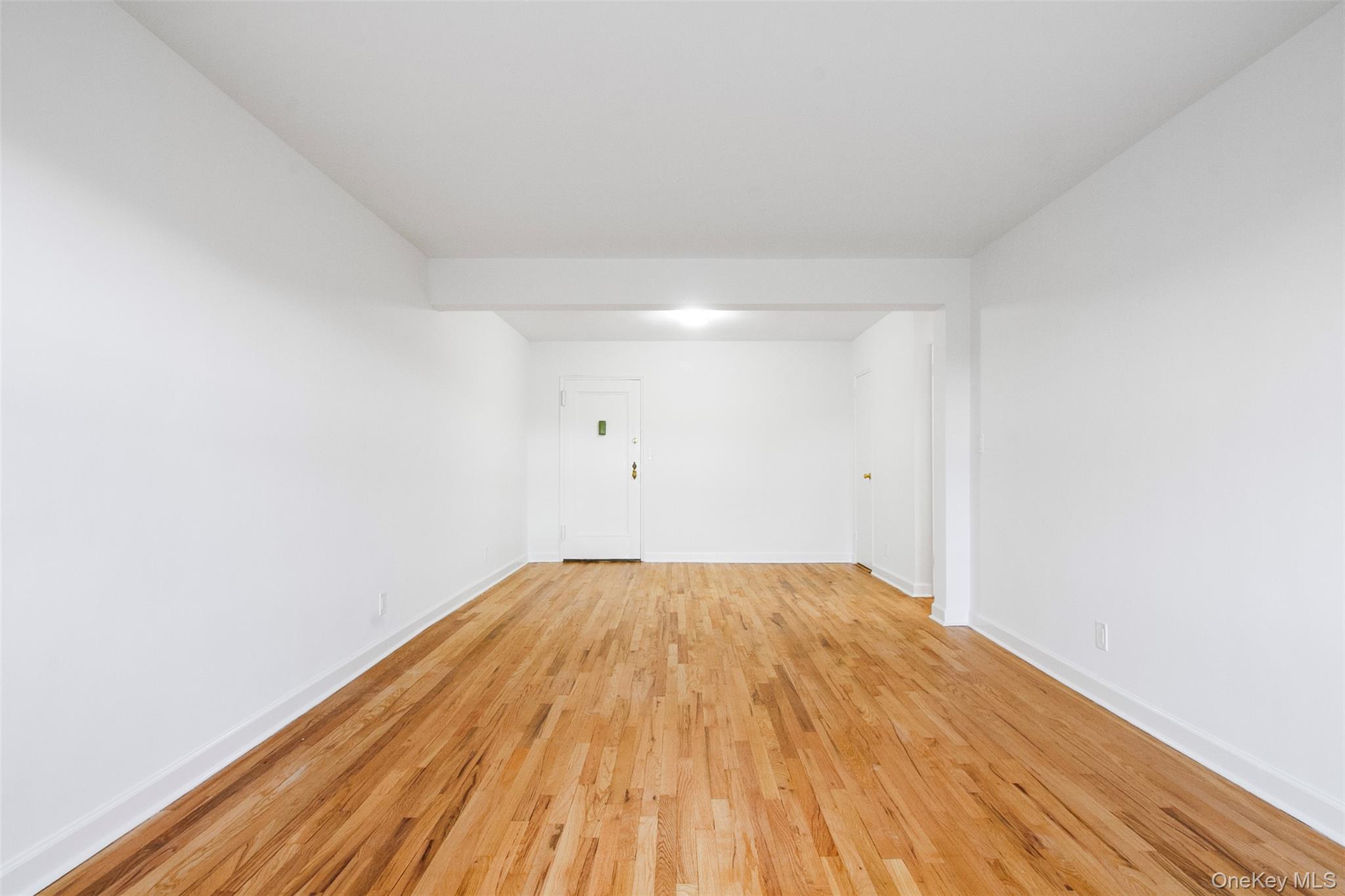 #4 photo, 485 Bronx River Road, Yonkers , NY 10704