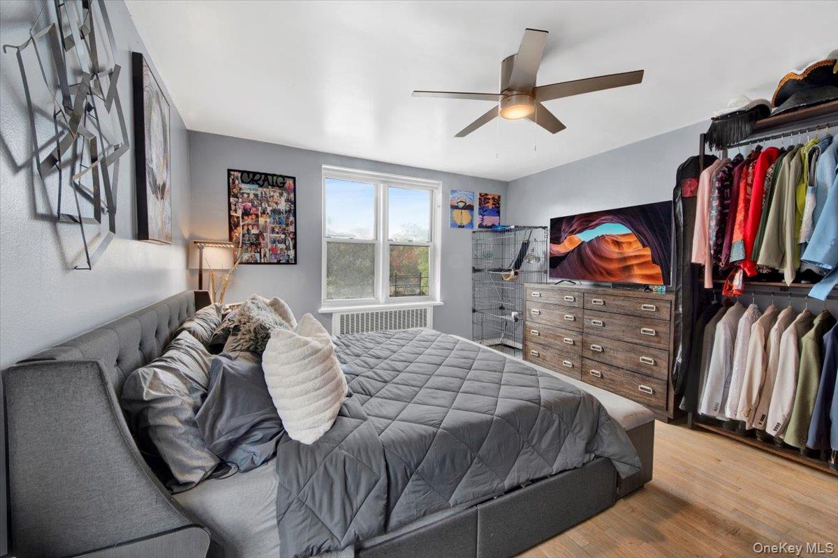 #18 photo, 610 Waring, ブロンクス区 Bronx , NY 10467