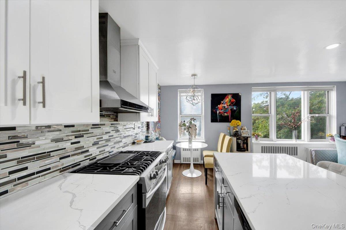 #9 photo, 610 Waring, ブロンクス区 Bronx , NY 10467