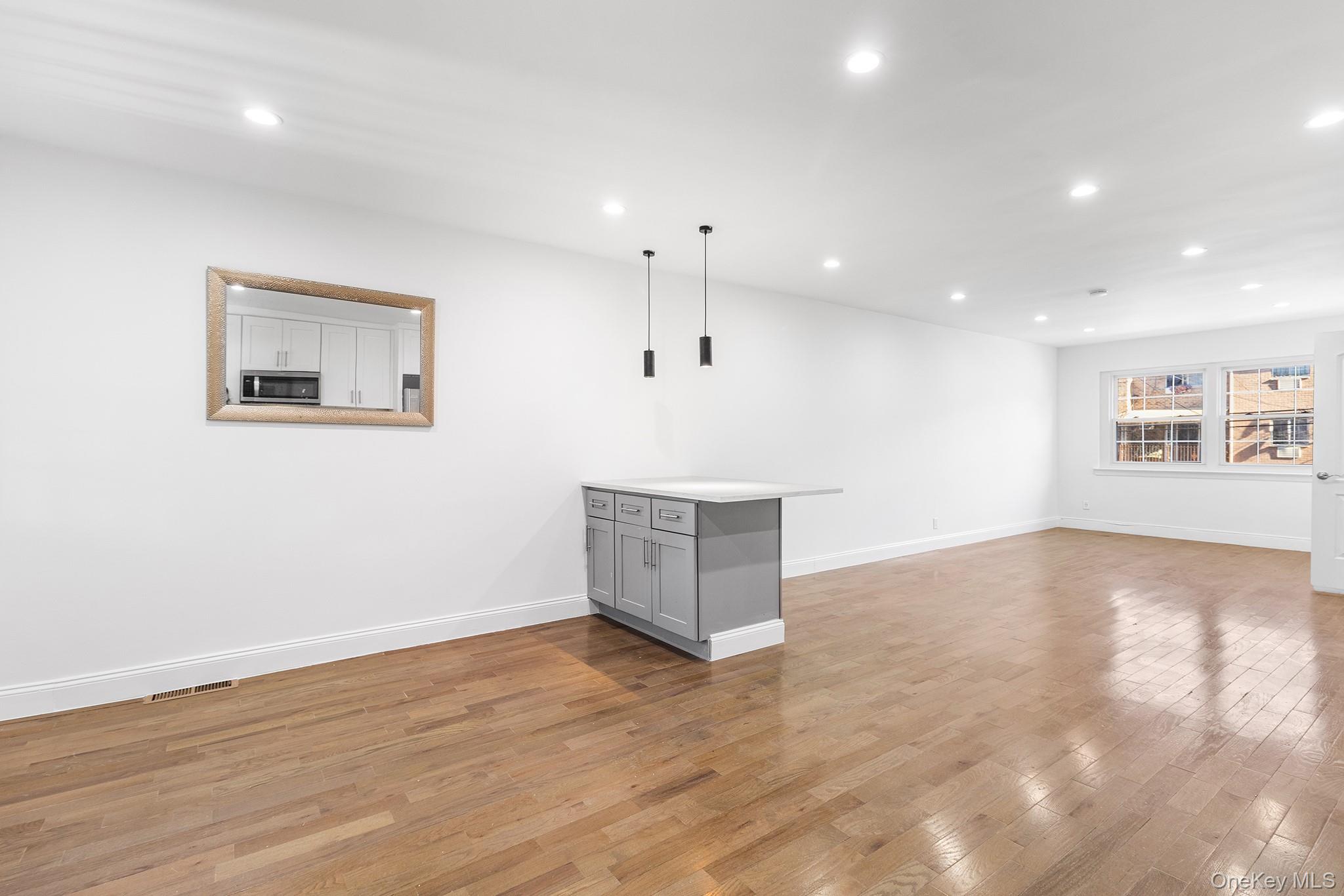 #20 photo, 836 E 221st Street, ブロンクス区 Bronx , NY 10467