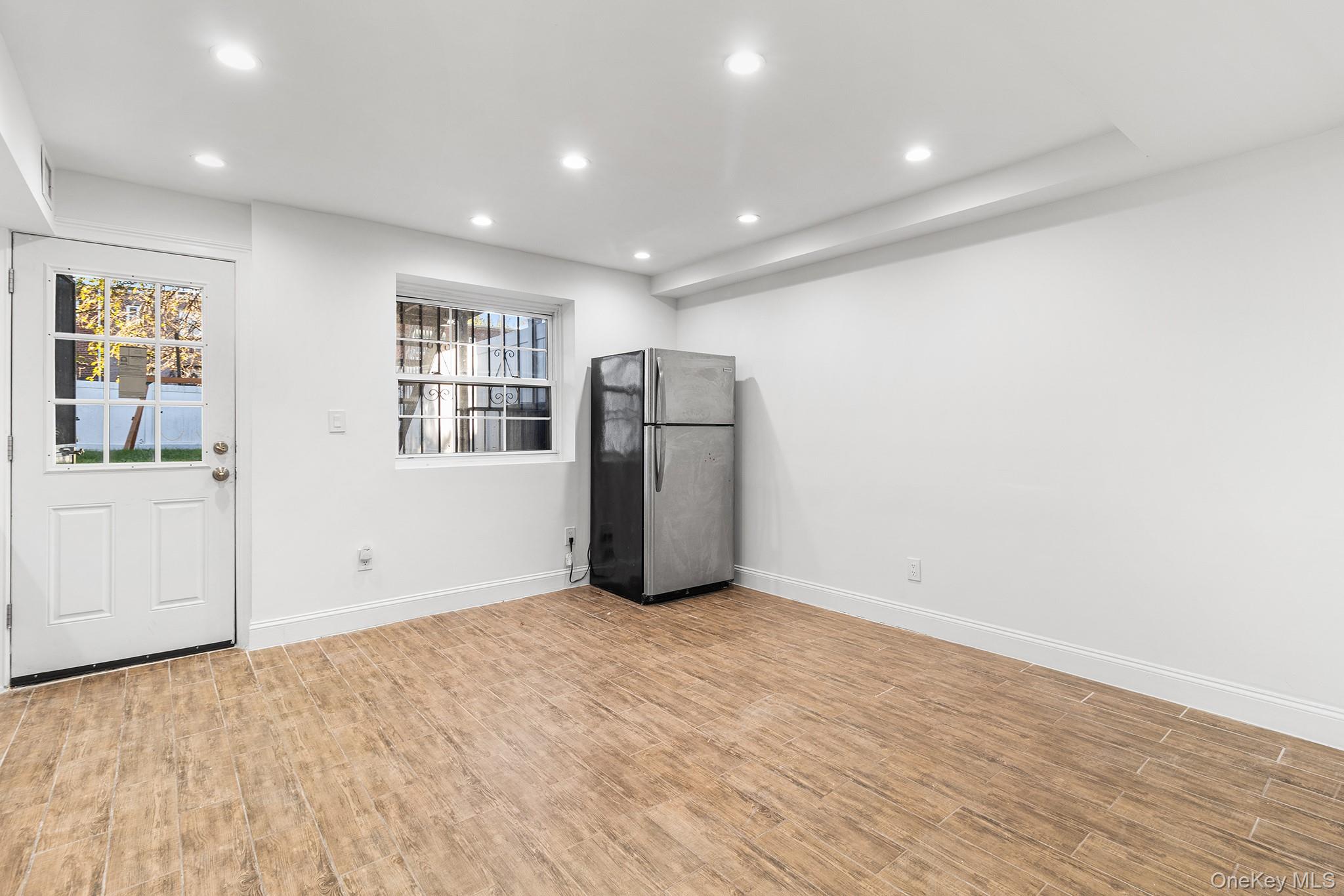 #5 photo, 836 E 221st Street, ブロンクス区 Bronx , NY 10467