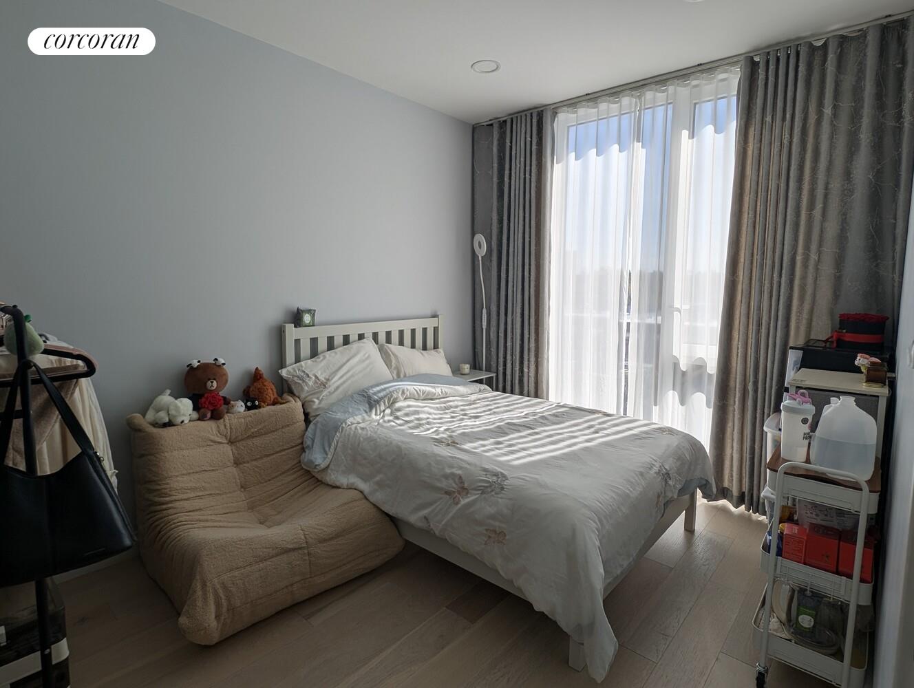 #4 photo, 146-17 NORTHERN Boulevard, クイーンズ区 Flushing , NY 11354