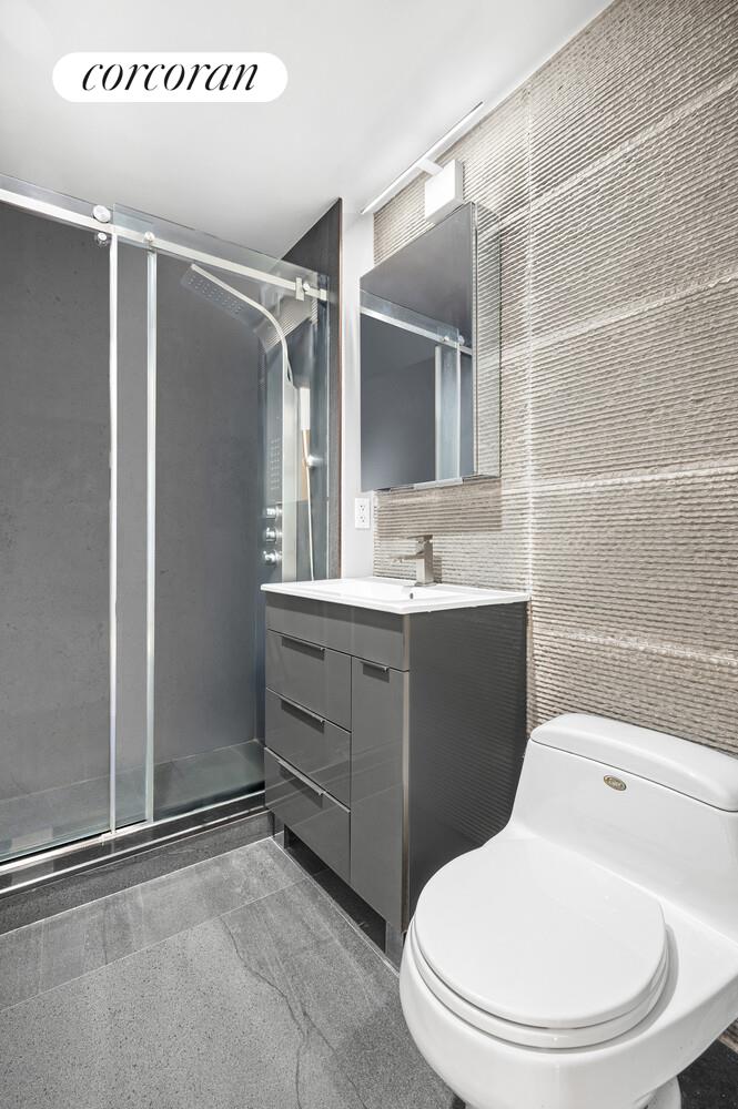 #6 photo, 736 W 187TH Street, Hudson Heights , NY 10033