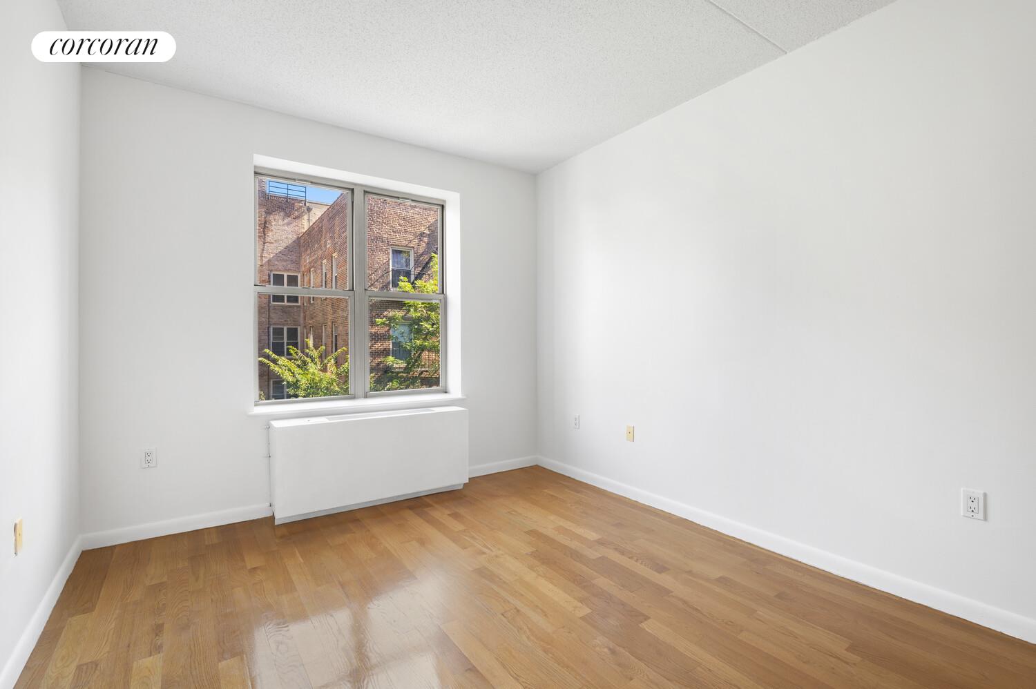 #8 photo, 736 W 187TH Street, Hudson Heights , NY 10033