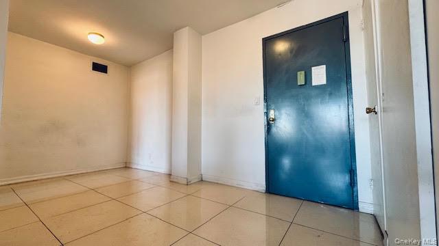 #4 photo, 43-10 Kissena Boulevard, クイーンズ区 Flushing , NY 11355