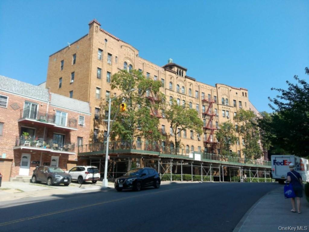 #1 photo, 83-44 Lefferts Boulevard, クイーンズ区 Kew Gardens , NY 11415