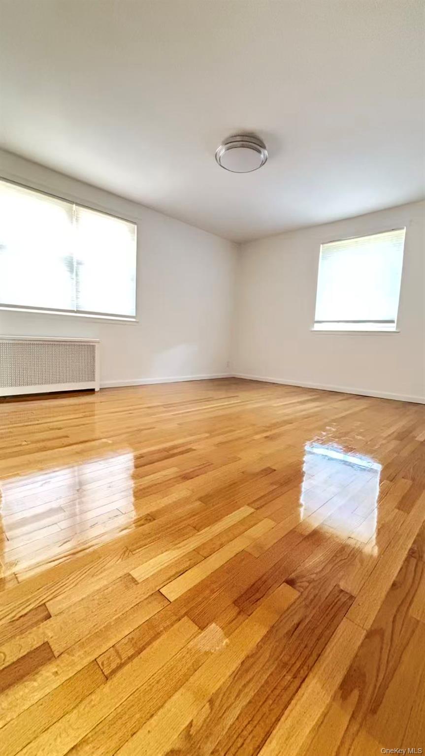 #2 photo, 13806 78th Avenue, クイーンズ区 Kew Garden Hills , NY 11367