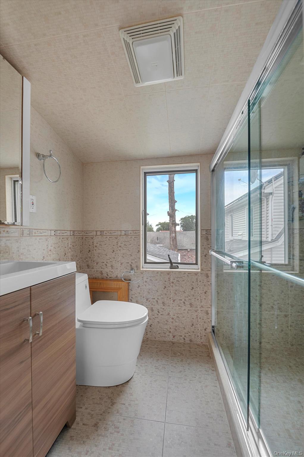 #14 photo, 85-66 188th Street, Hollis , NY 11423