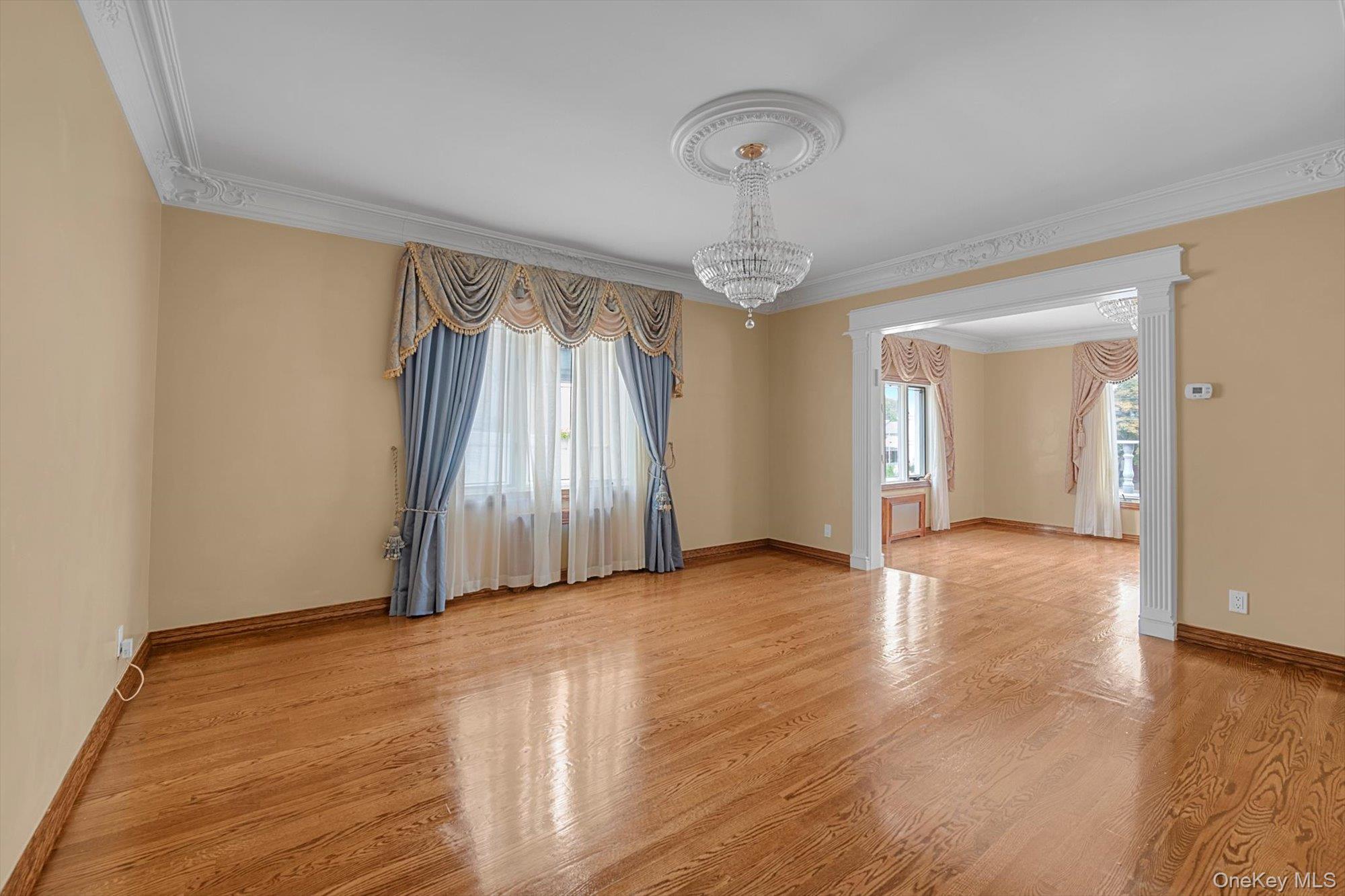 #5 photo, 85-66 188th Street, Hollis , NY 11423