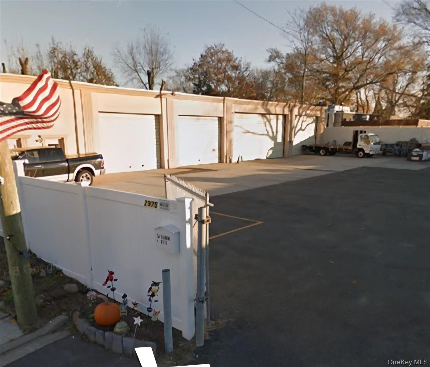 #1 photo, 2975 Mills Street, 长岛 Oceanside , NY 11572