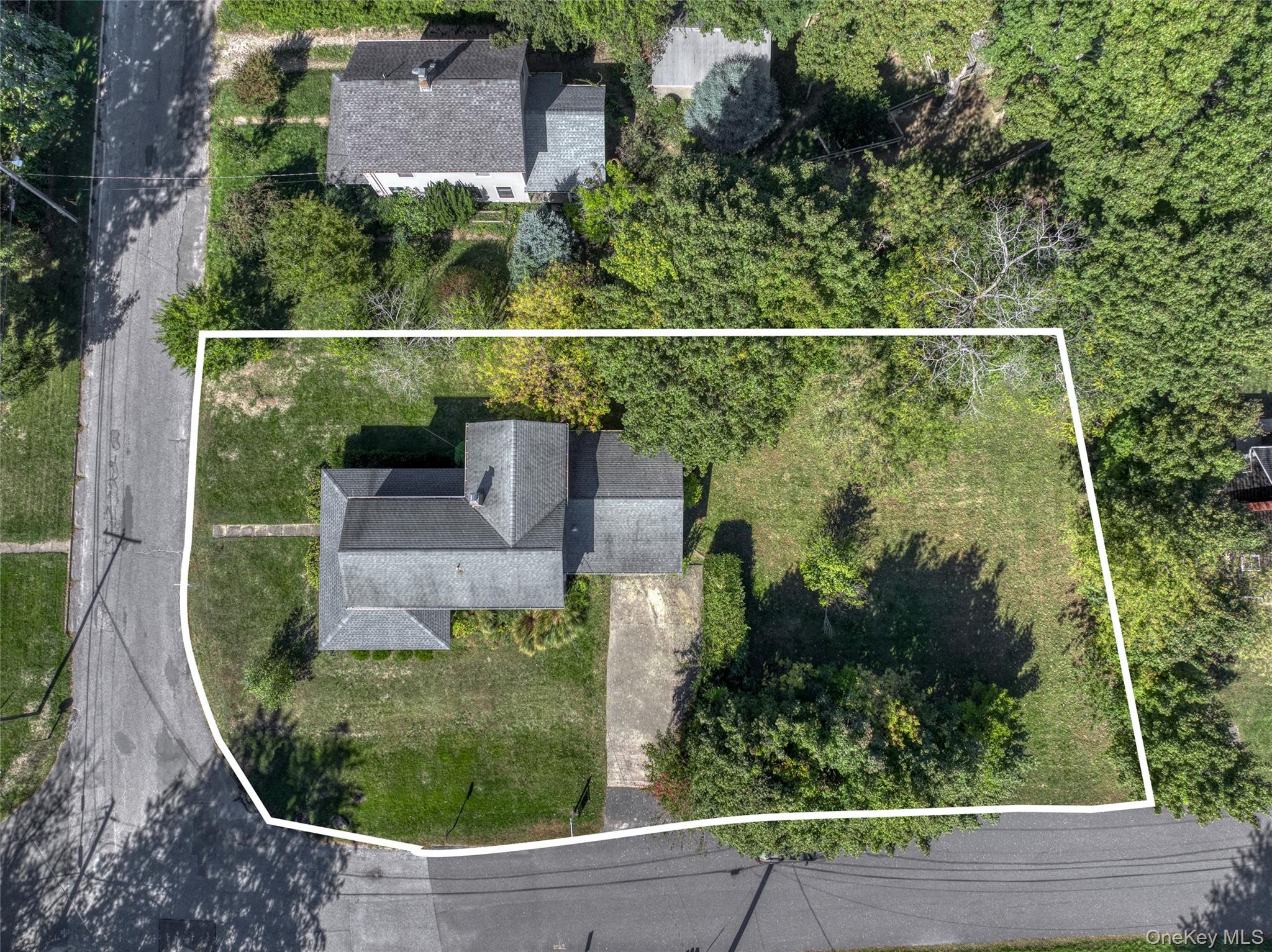 #2 photo, 385 Cottage Place, サフォーク郡 Southold , NY 11971