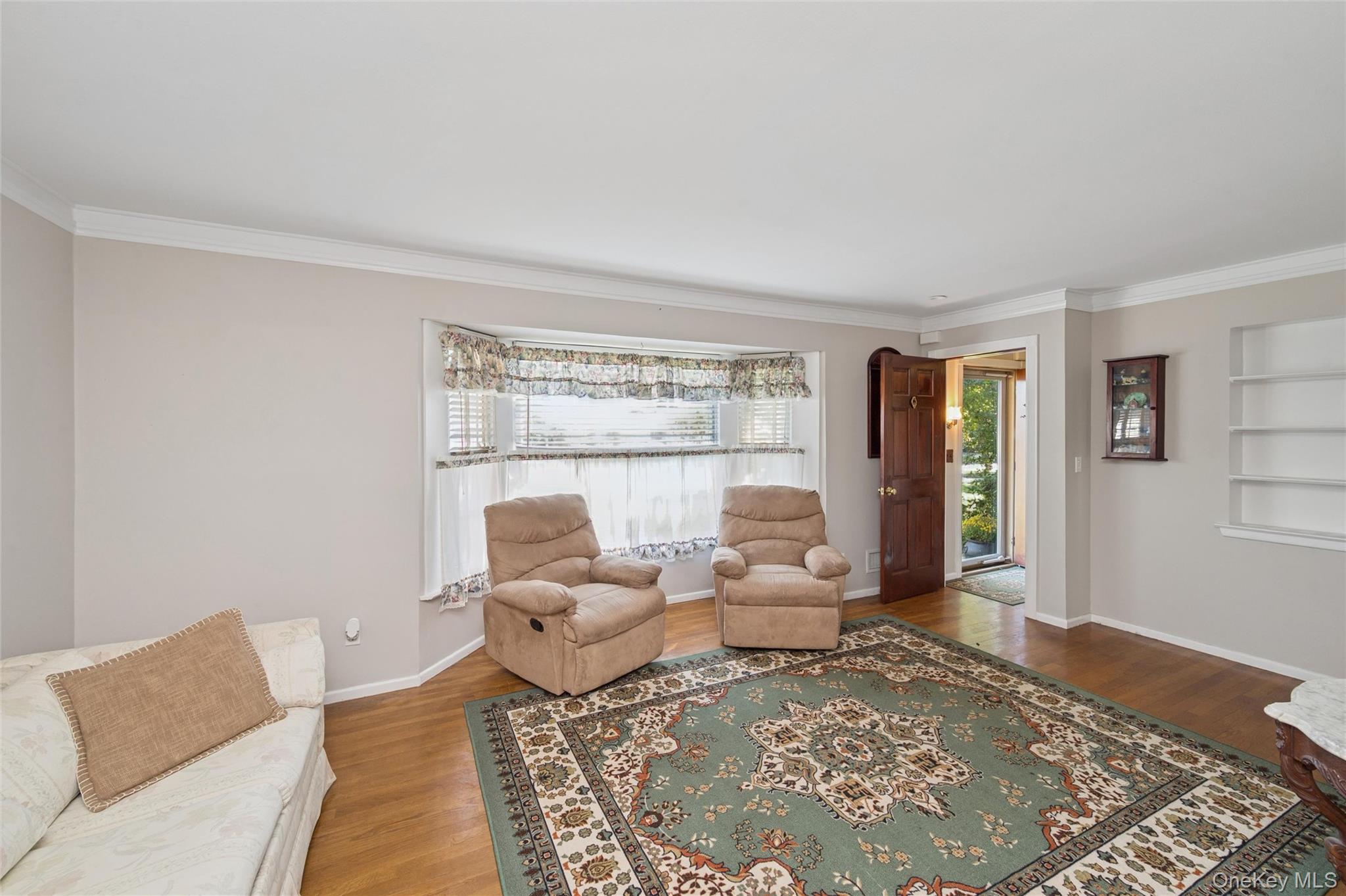 #5 photo, 14 Radburn Drive, サフォーク郡 Commack , NY 11725