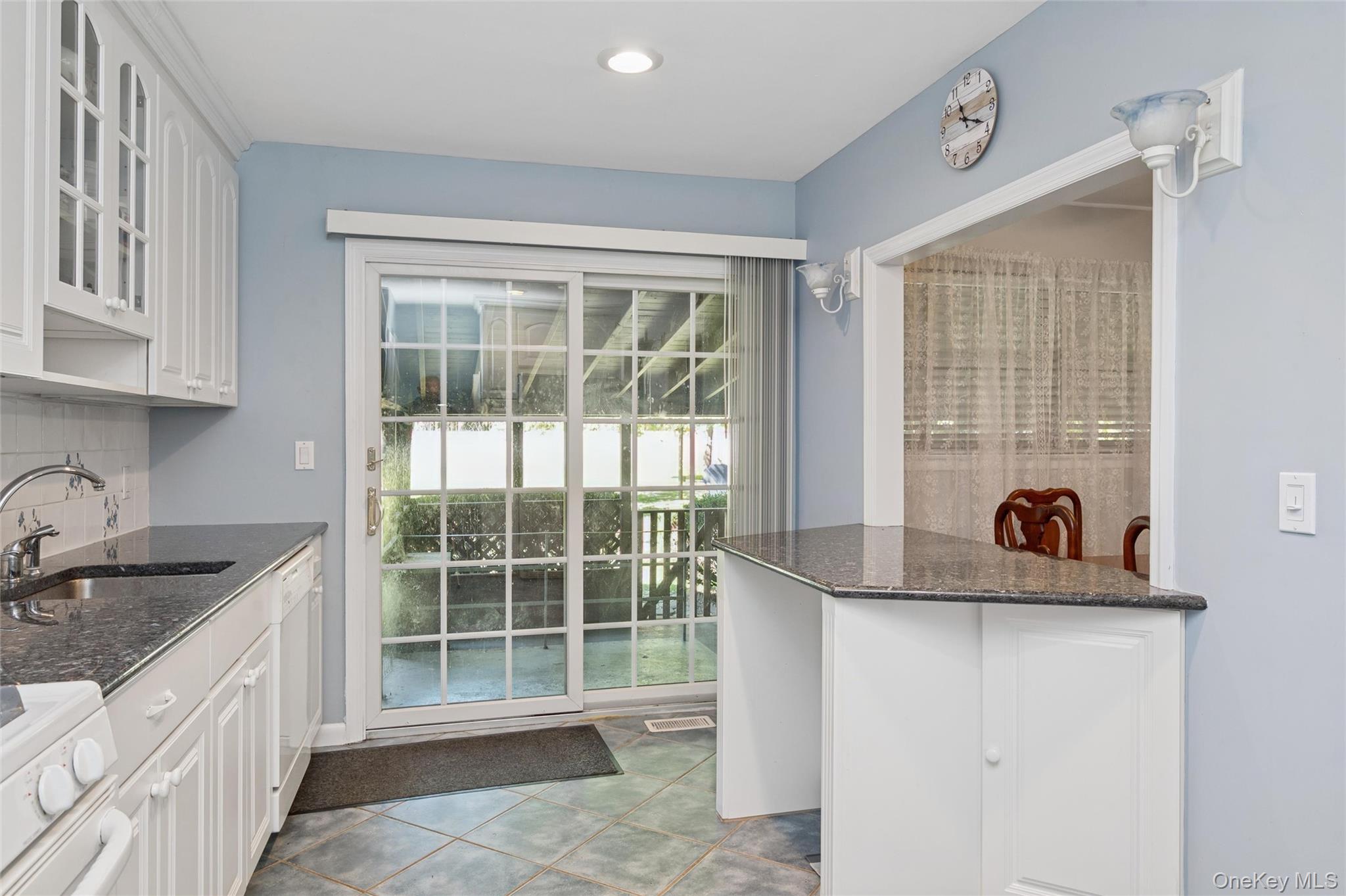 #6 photo, 14 Radburn Drive, サフォーク郡 Commack , NY 11725