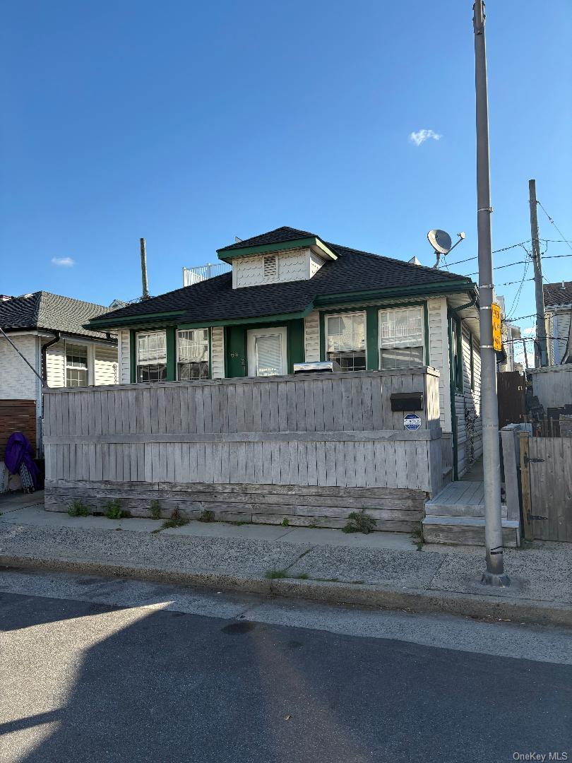 #1 photo, 64 Tennessee Avenue, ナッソー郡 Long Beach , NY 11561