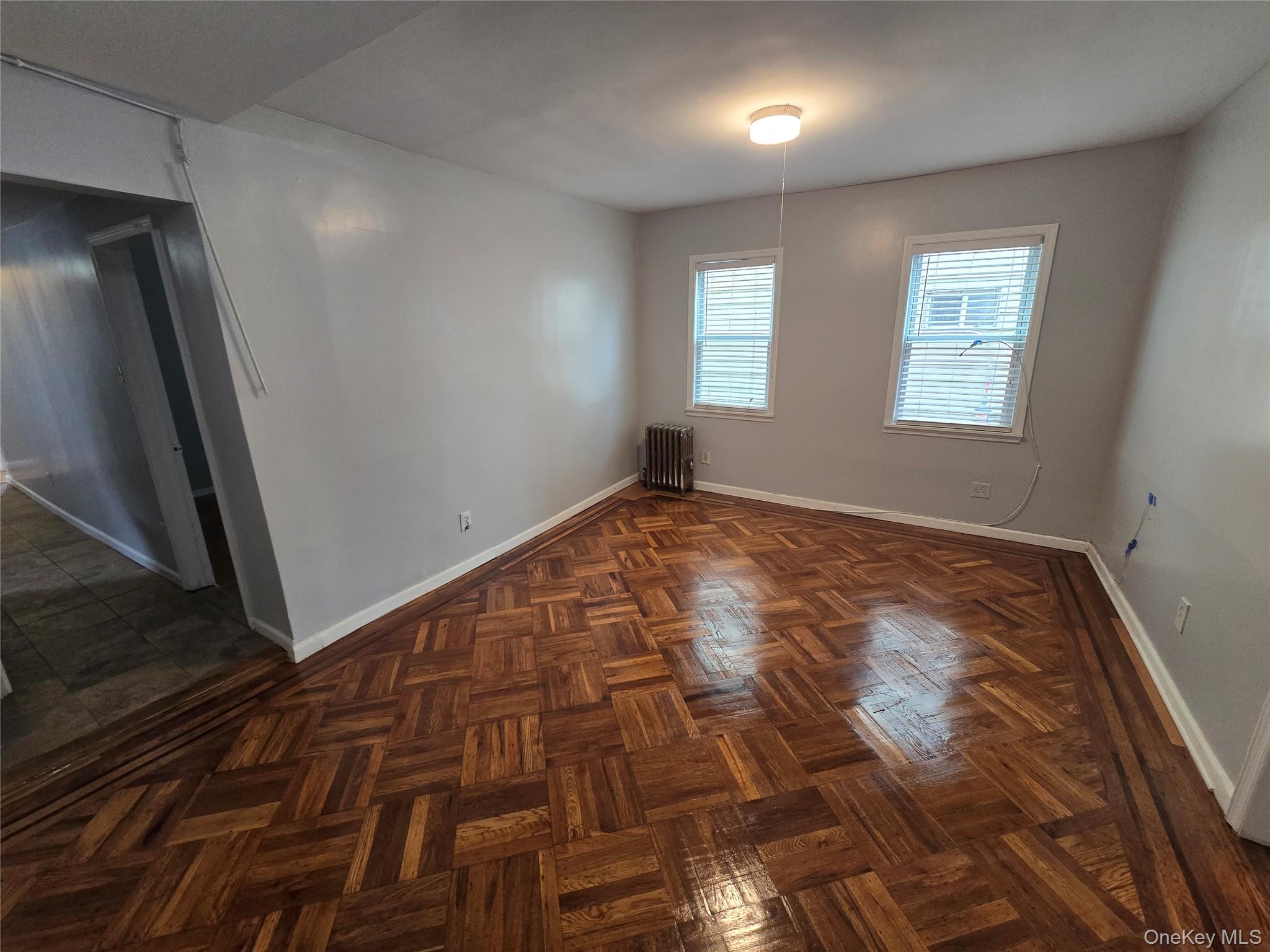 #4 photo, 115-29 198th Street, Saint Albans , NY 11412