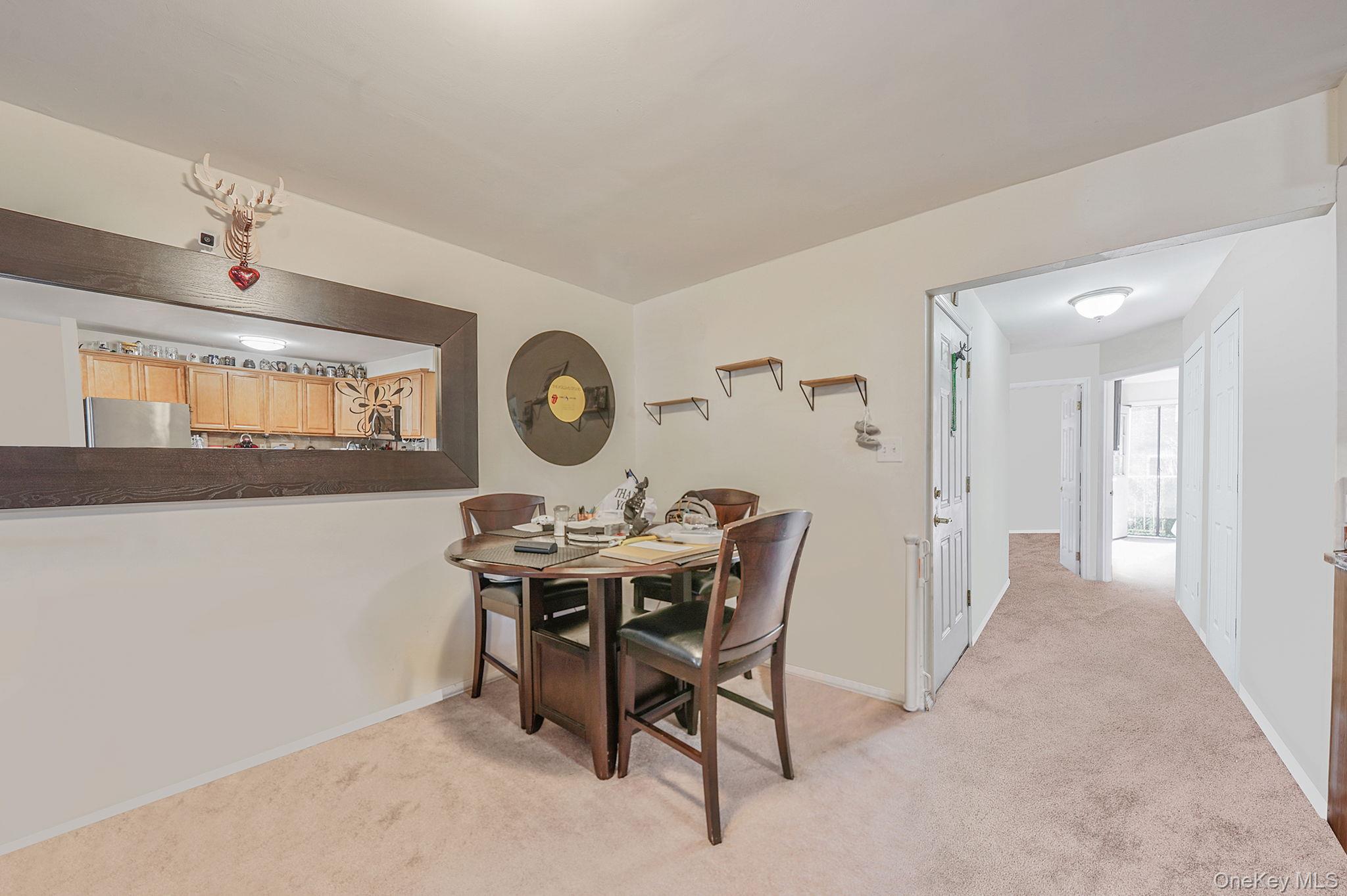 #19 photo, 9010 70th Drive, كوينز Forest Hills , NY 11375